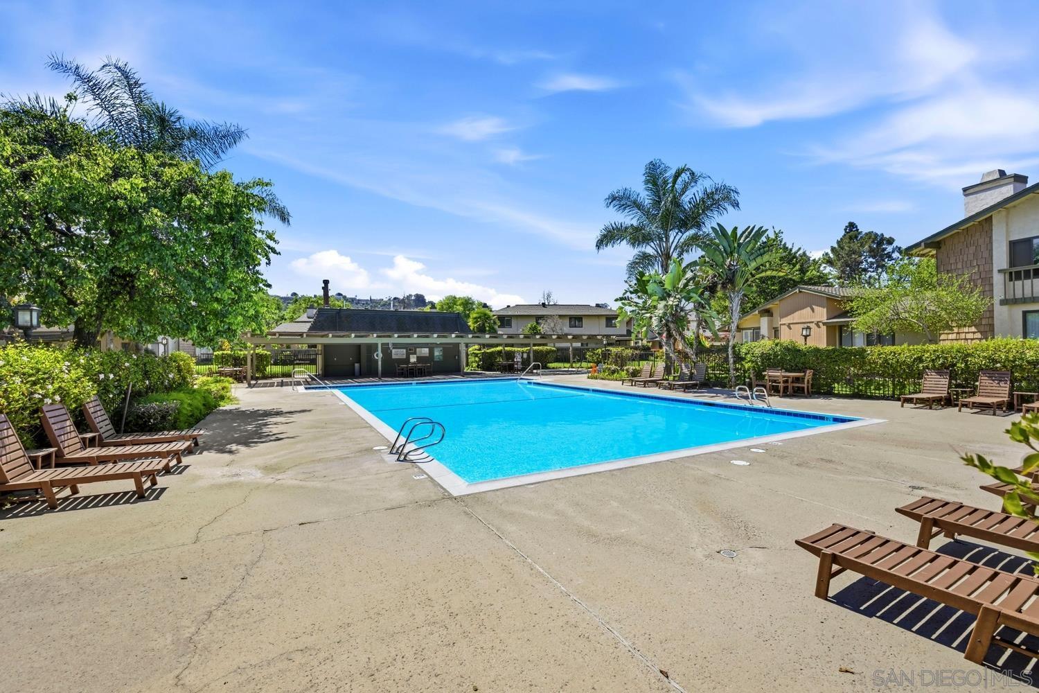 Detail Gallery Image 22 of 23 For 10705  Caminito Bravura, San Diego,  CA 92108 - 2 Beds | 1 Baths