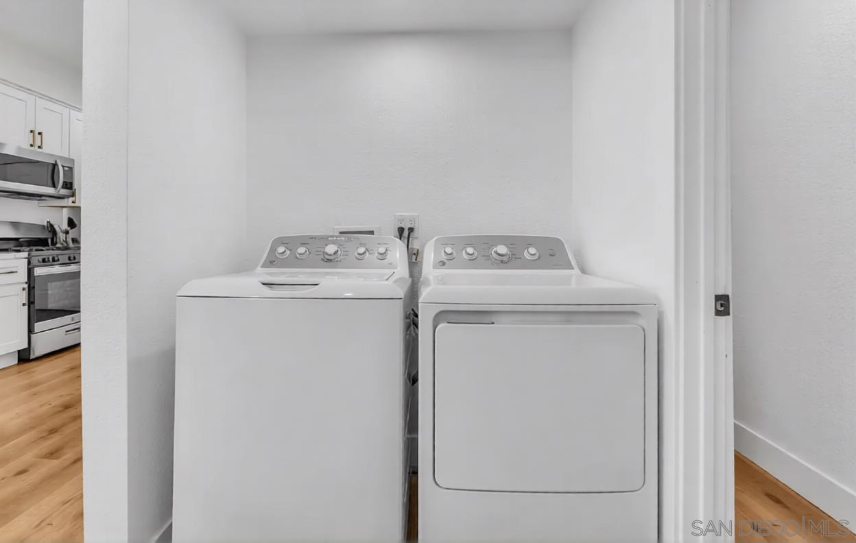 Detail Gallery Image 13 of 23 For 19  Evans St, San Diego,  CA 92102 - 4 Beds | 3 Baths