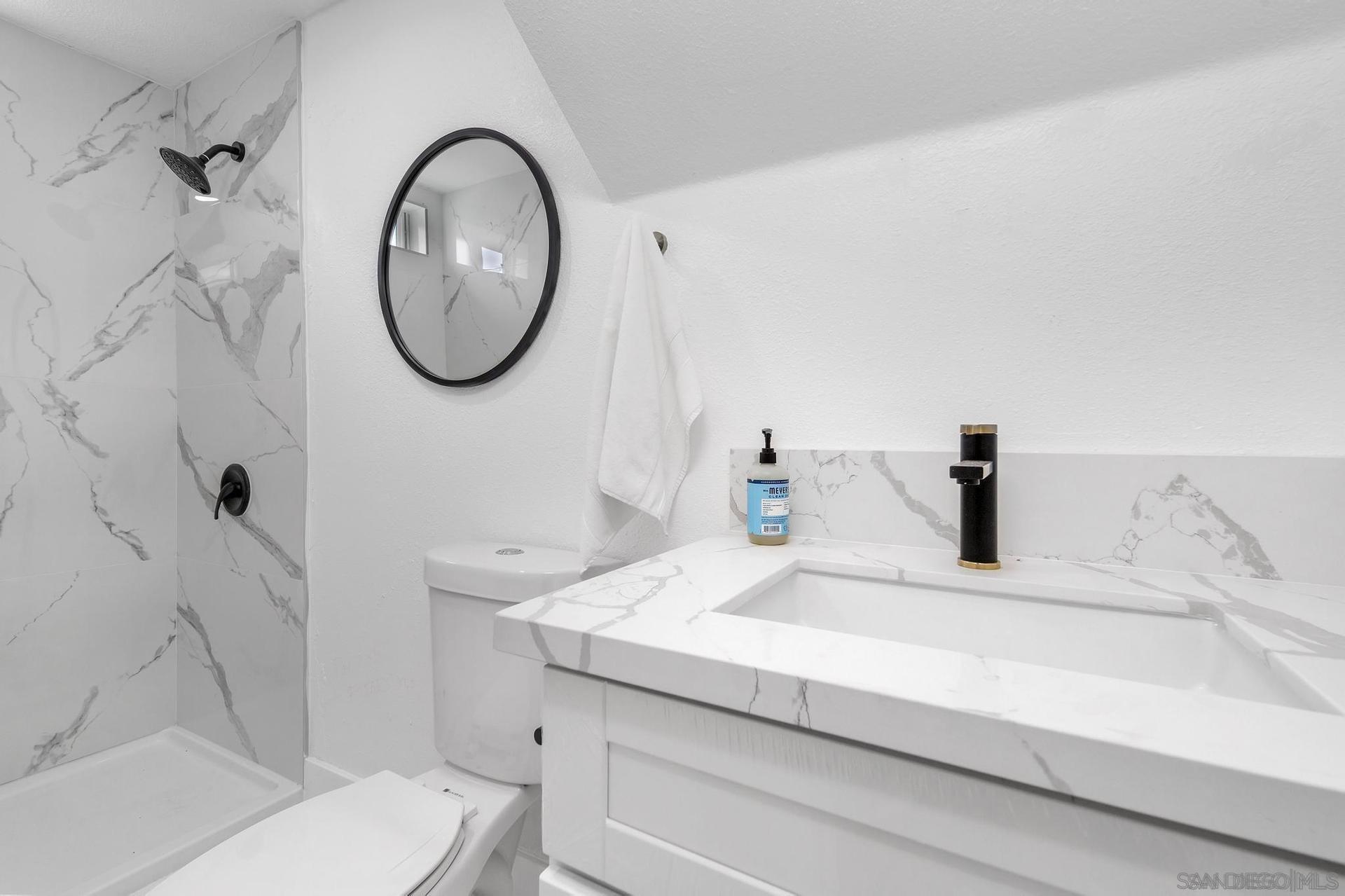 Detail Gallery Image 23 of 23 For 19  Evans St, San Diego,  CA 92102 - 4 Beds | 3 Baths