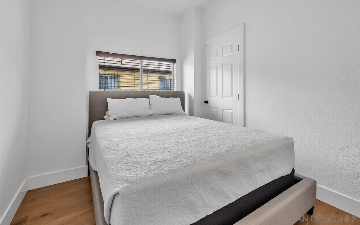 Detail Gallery Image 8 of 23 For 19  Evans St, San Diego,  CA 92102 - 4 Beds | 3 Baths