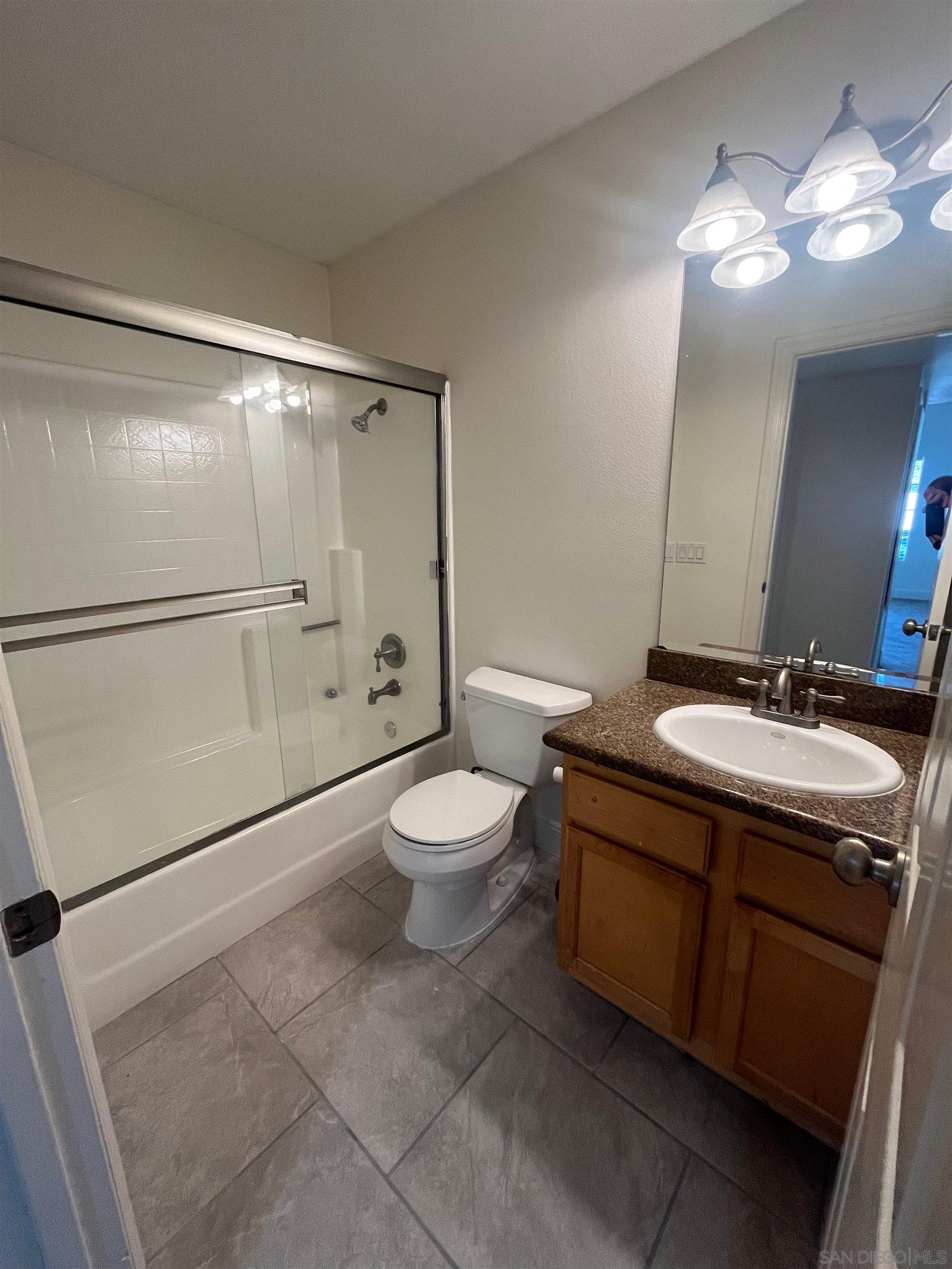 Detail Gallery Image 12 of 29 For 3545  Grove St  #227,  Lemon Grove,  CA 91945 - 2 Beds | 2 Baths