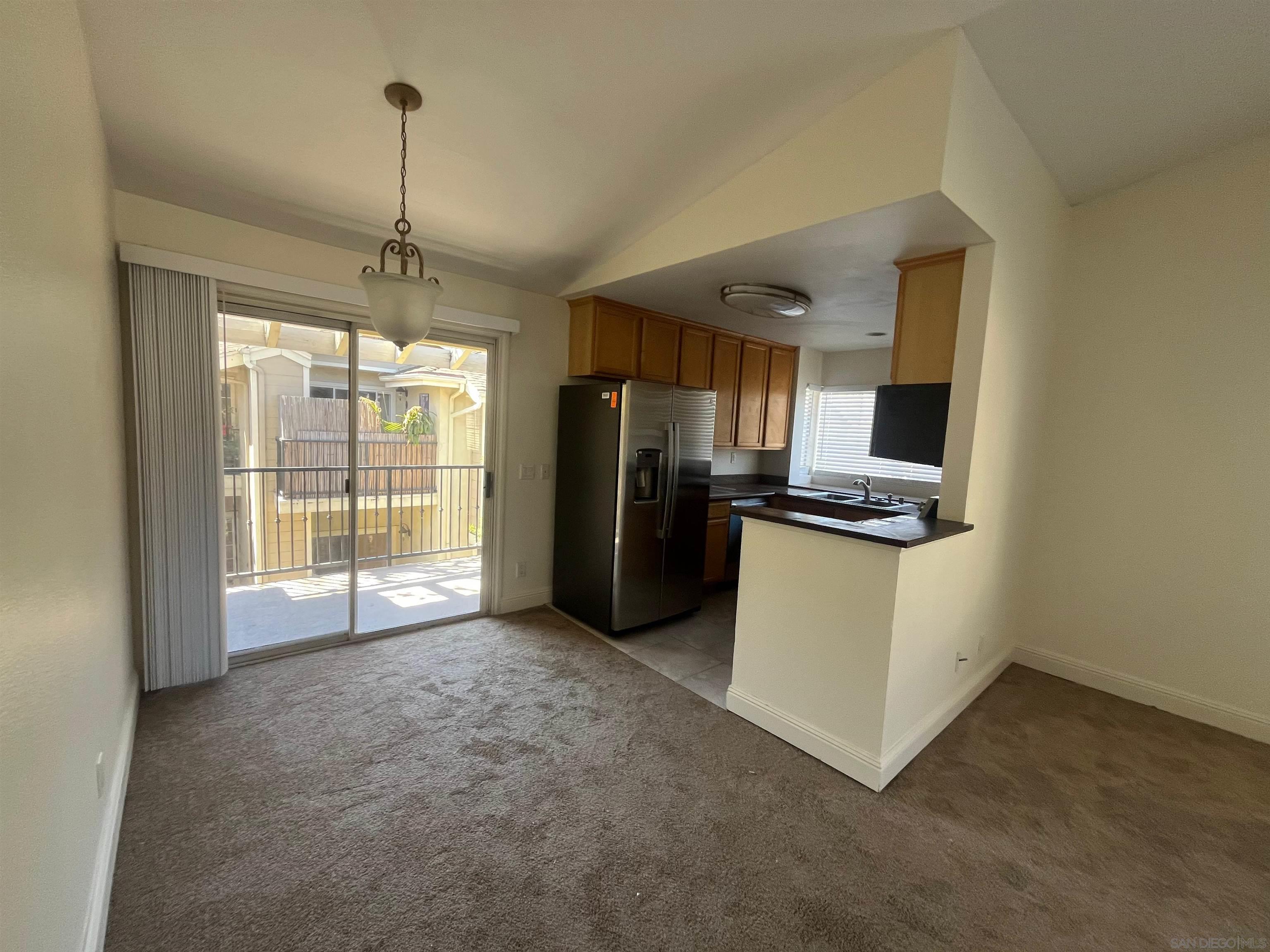 Detail Gallery Image 4 of 29 For 3545  Grove St  #227,  Lemon Grove,  CA 91945 - 2 Beds | 2 Baths