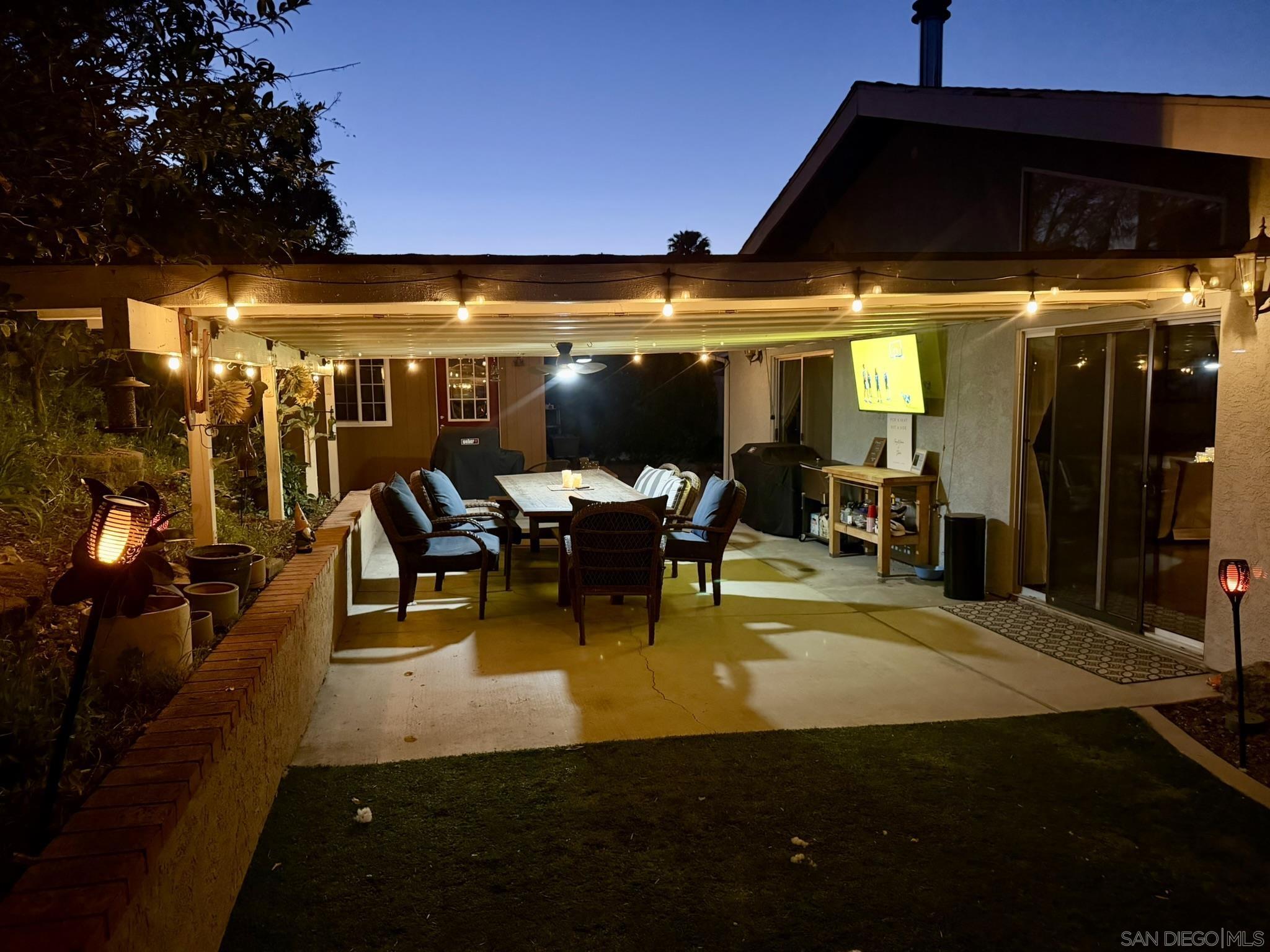 Detail Gallery Image 27 of 28 For 9939  Crestlane Court, Spring Valley,  CA 91977 - 3 Beds | 2 Baths