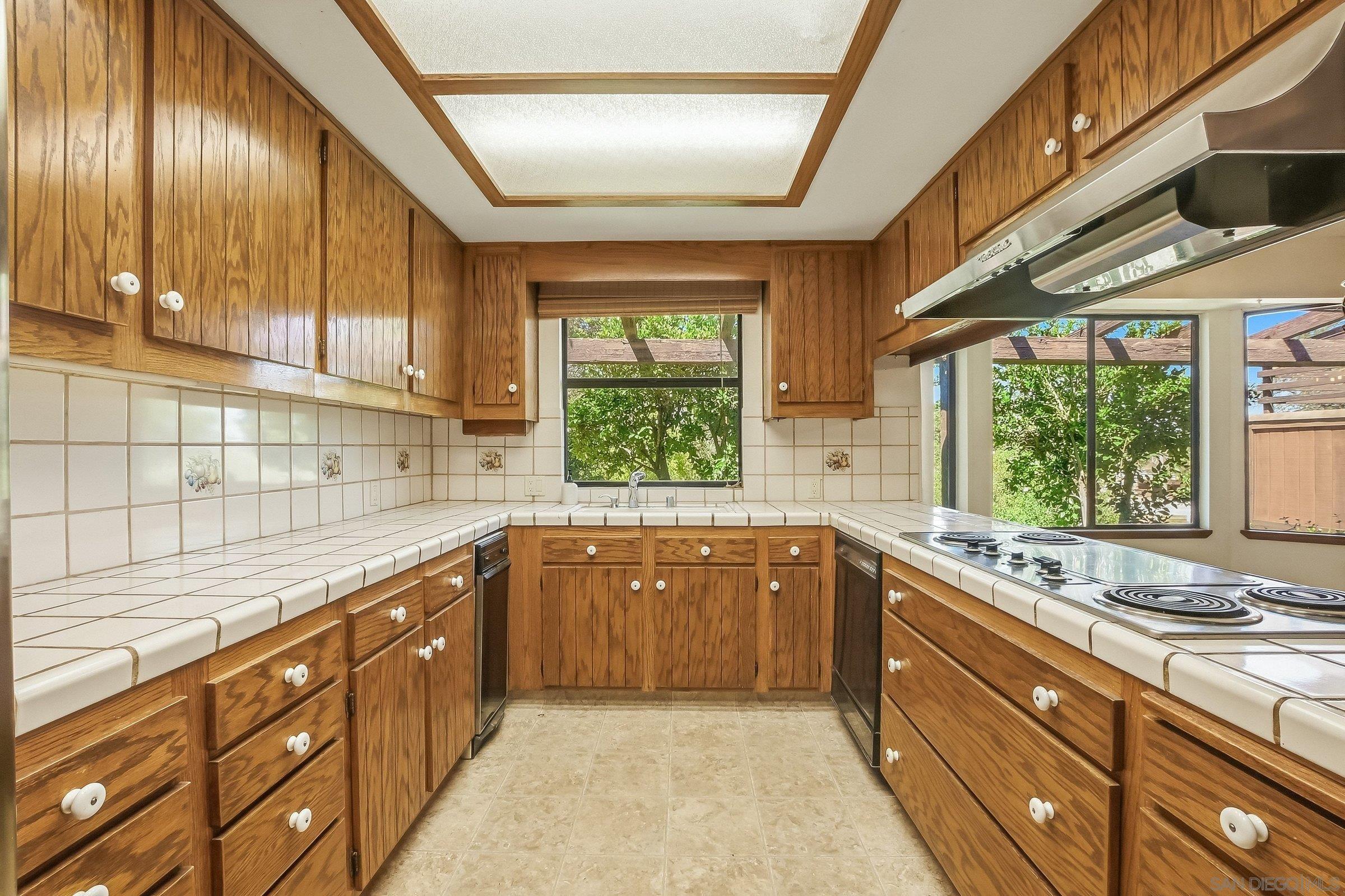 Detail Gallery Image 13 of 43 For 9907  Anderson Ranch Rd, Descanso,  CA 91916 - 3 Beds | 2/1 Baths