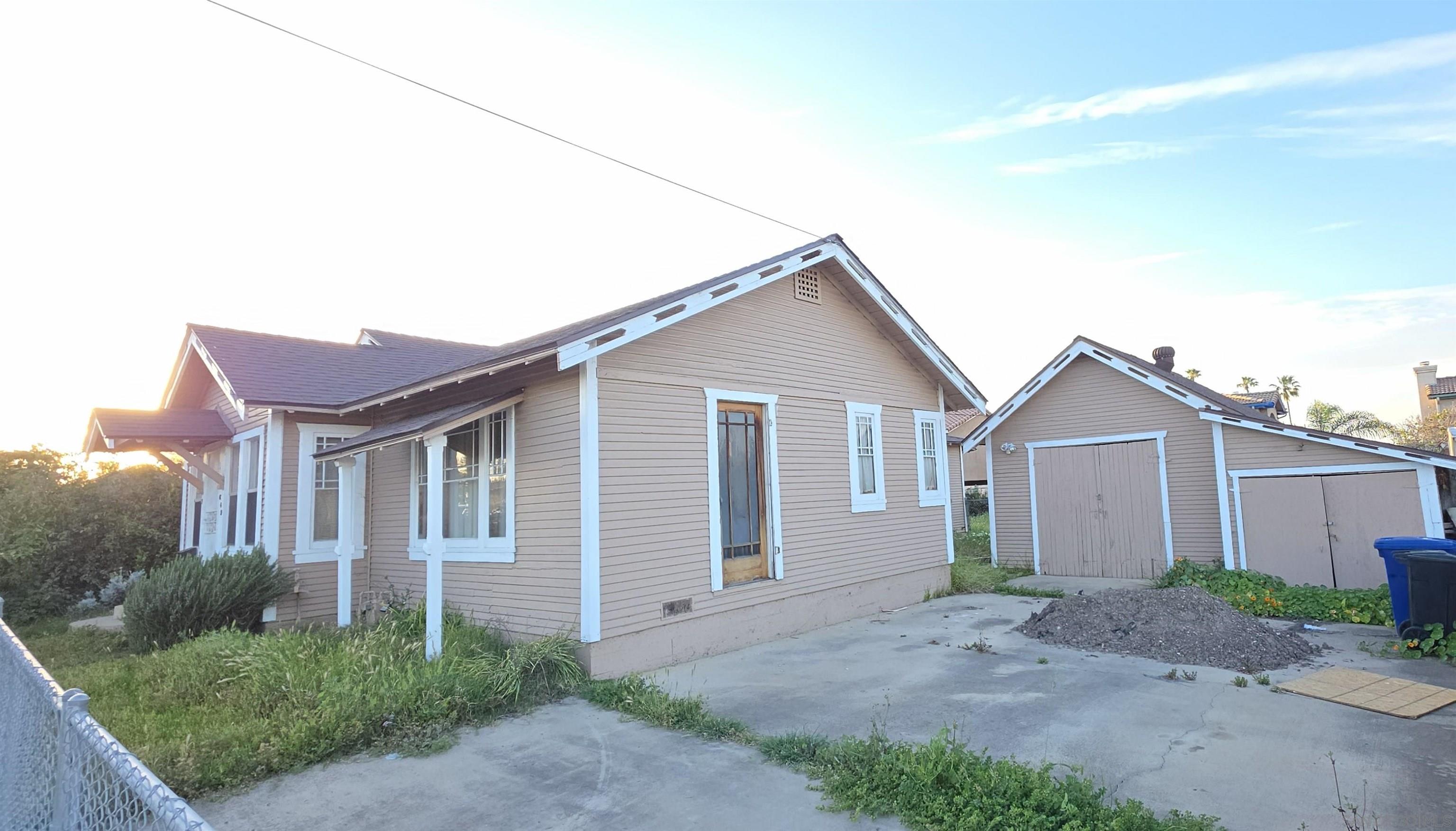 Detail Gallery Image 2 of 3 For 649  Chula Vista, Chula Vista,  CA 91910 - 3 Beds | 1 Baths