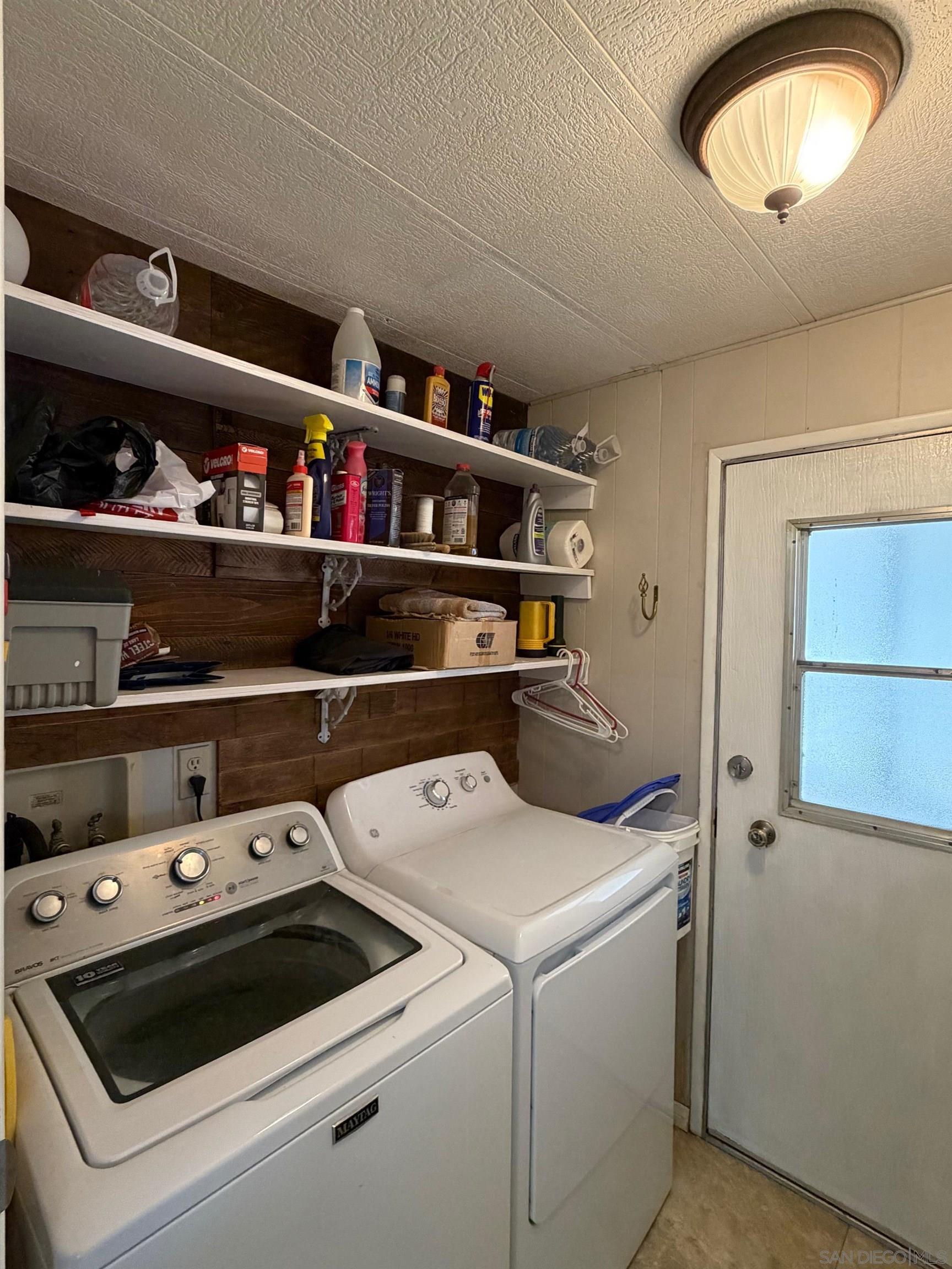 Detail Gallery Image 17 of 21 For 4886  Old Cliffs Rd, San Diego,  CA 92120 - 2 Beds | 2 Baths