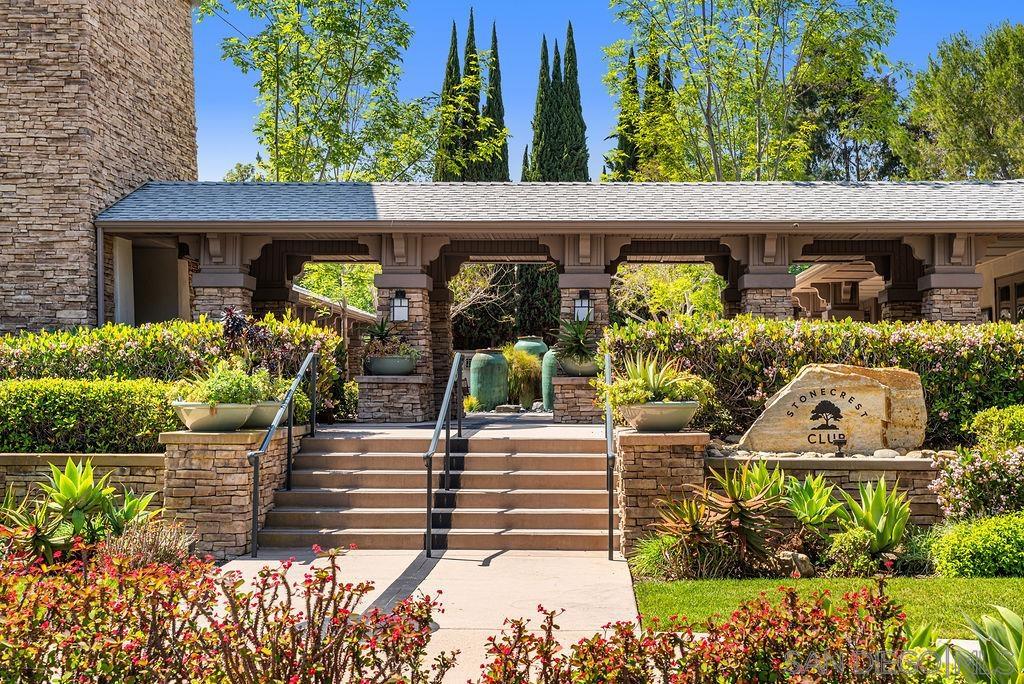 Detail Gallery Image 2 of 50 For 3138 W Canyon Ave, San Diego,  CA 92123 - 4 Beds | 3/1 Baths