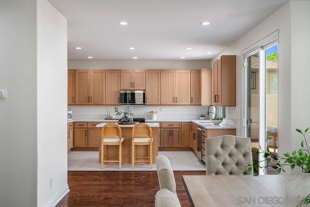 Detail Gallery Image 15 of 50 For 3138 W Canyon Ave, San Diego,  CA 92123 - 4 Beds | 3/1 Baths