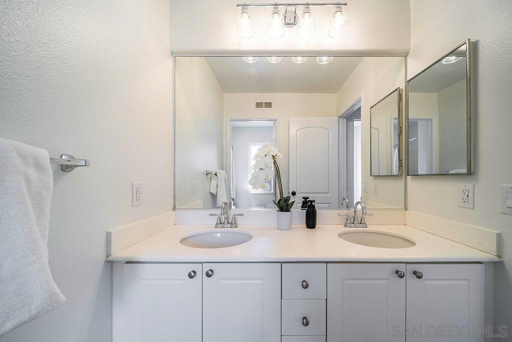 Detail Gallery Image 40 of 50 For 3138 W Canyon Ave, San Diego,  CA 92123 - 4 Beds | 3/1 Baths