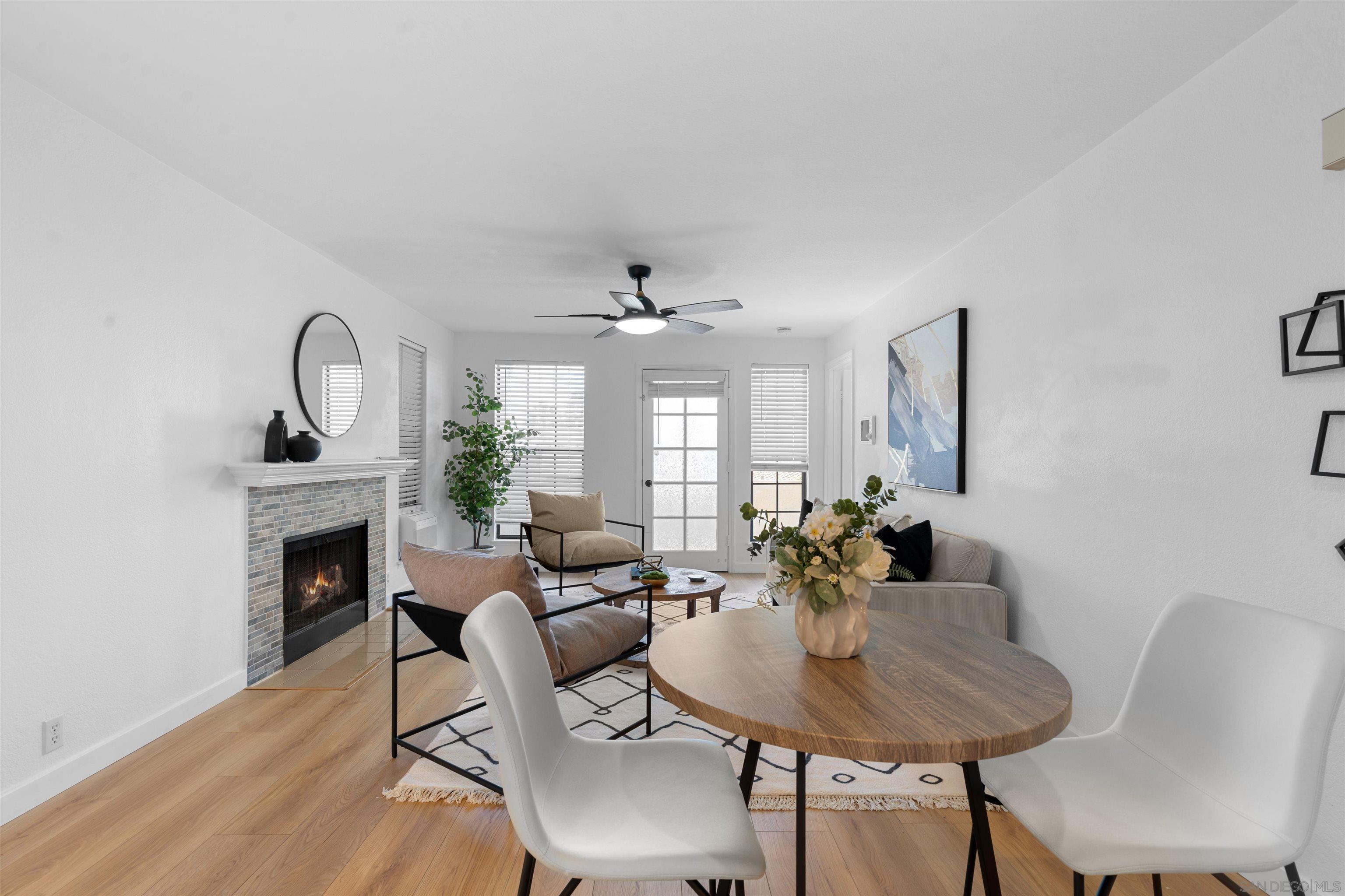 Detail Gallery Image 2 of 20 For 3975  Hortensia St  #E7,  San Diego,  CA 92110 - 2 Beds | 2 Baths