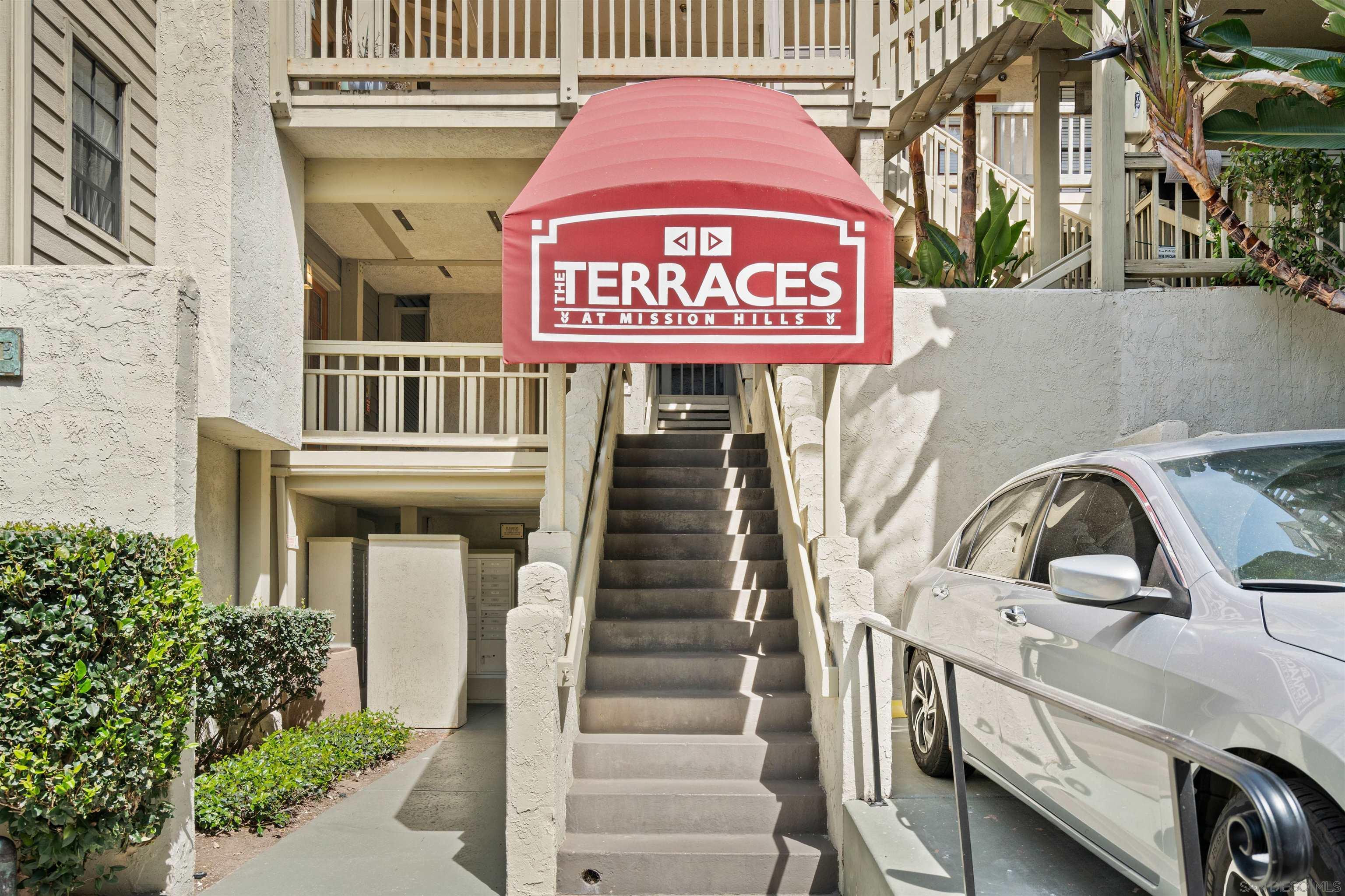 Detail Gallery Image 19 of 20 For 3975  Hortensia St  #E7,  San Diego,  CA 92110 - 2 Beds | 2 Baths