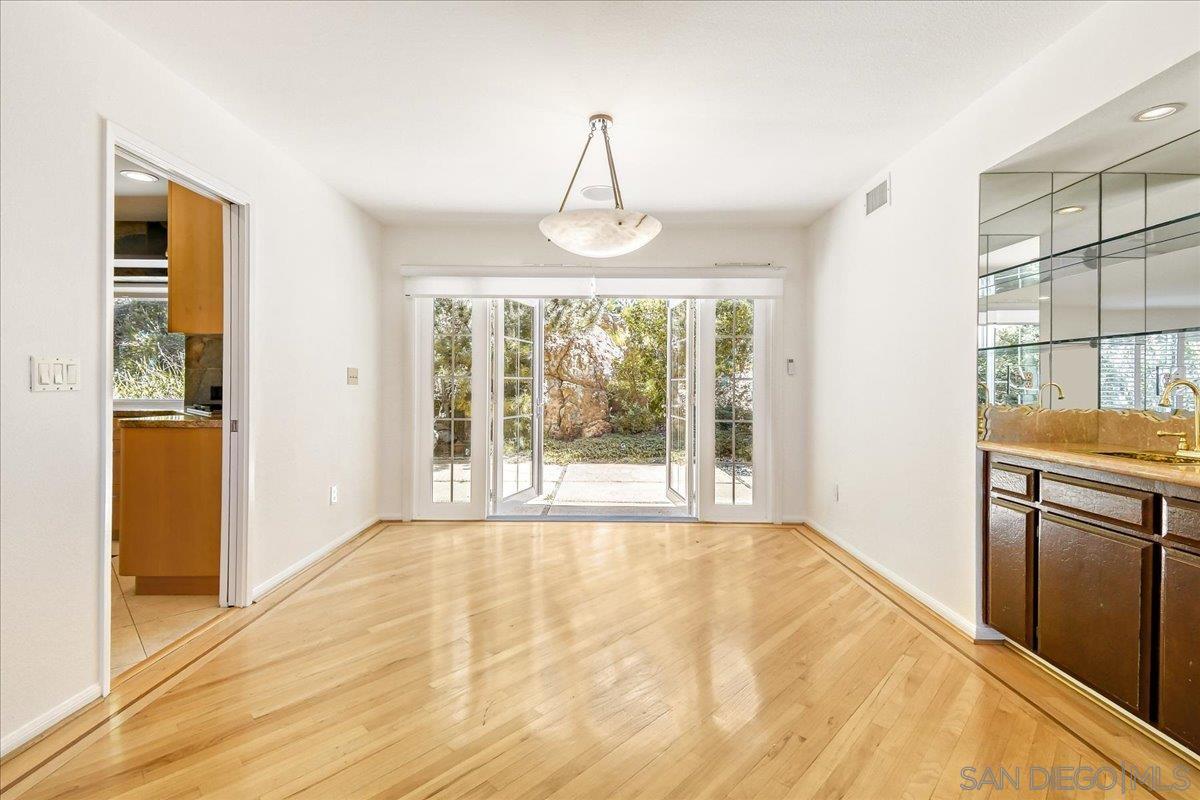 Detail Gallery Image 14 of 41 For 6157  Caminito Pan, San Diego,  CA 92120 - 4 Beds | 2/1 Baths