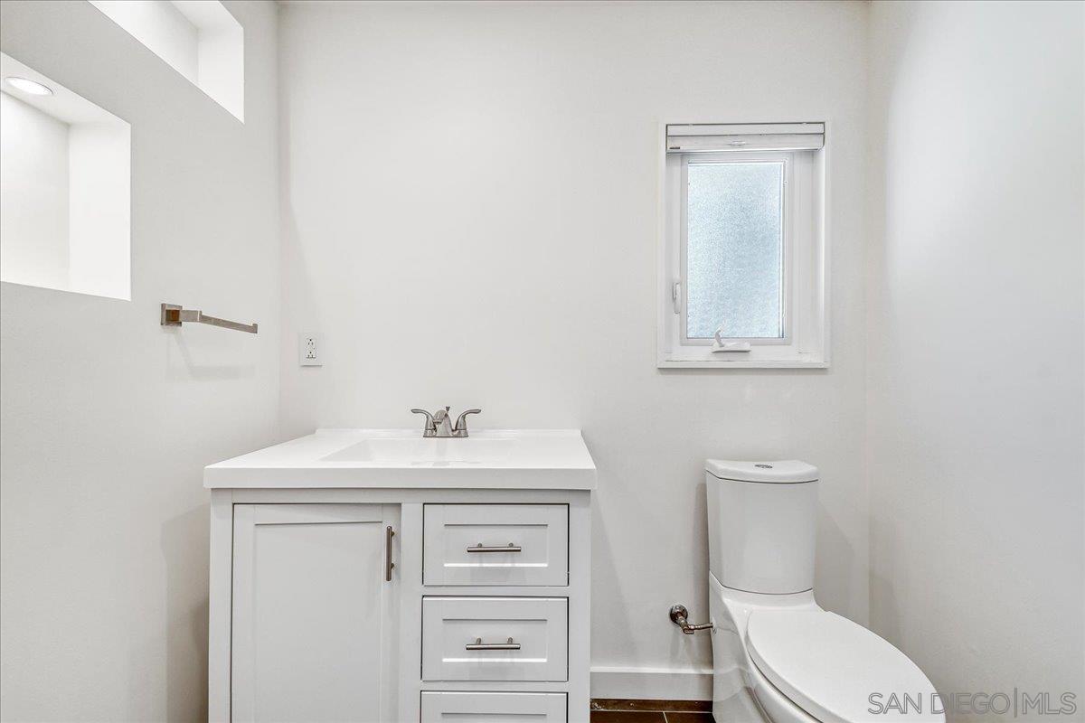 Detail Gallery Image 28 of 41 For 6157  Caminito Pan, San Diego,  CA 92120 - 4 Beds | 2/1 Baths