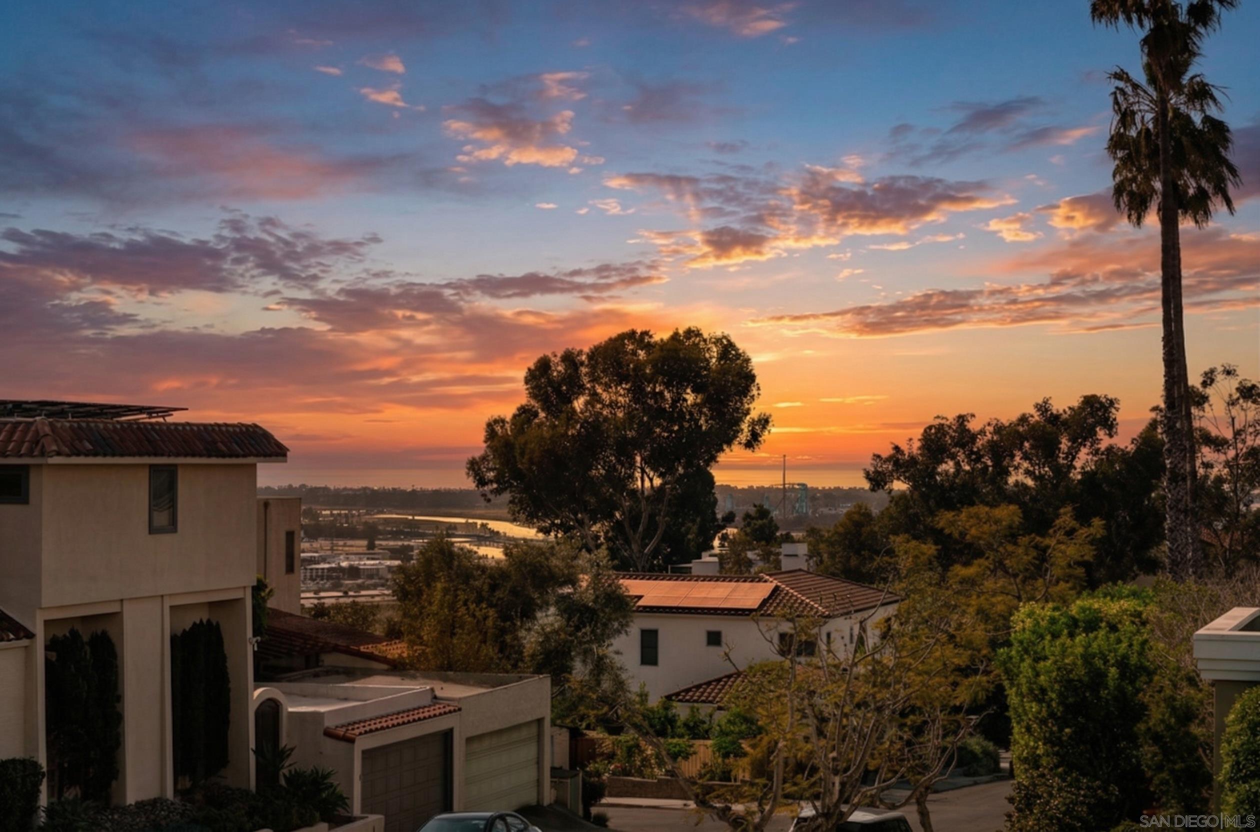 Detail Gallery Image 26 of 52 For 4251  Trias St, San Diego,  CA 92103 - 3 Beds | 3/1 Baths