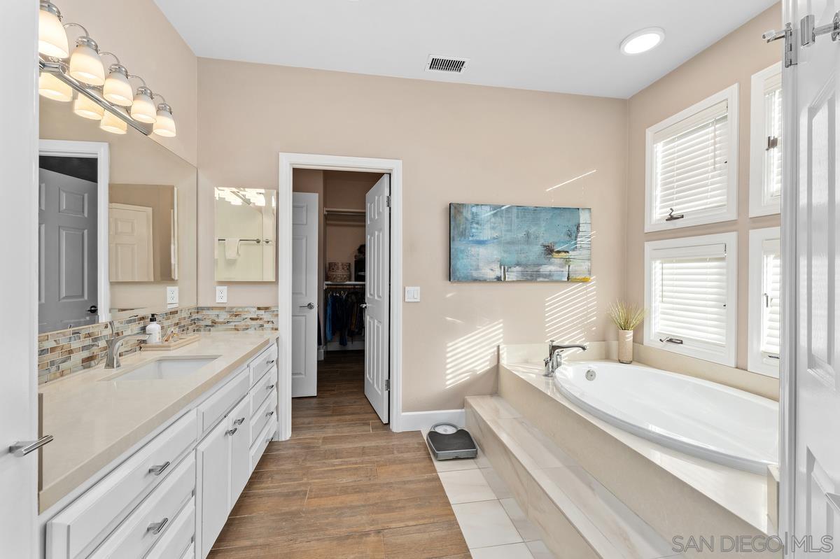 Detail Gallery Image 29 of 52 For 4251  Trias St, San Diego,  CA 92103 - 3 Beds | 3/1 Baths