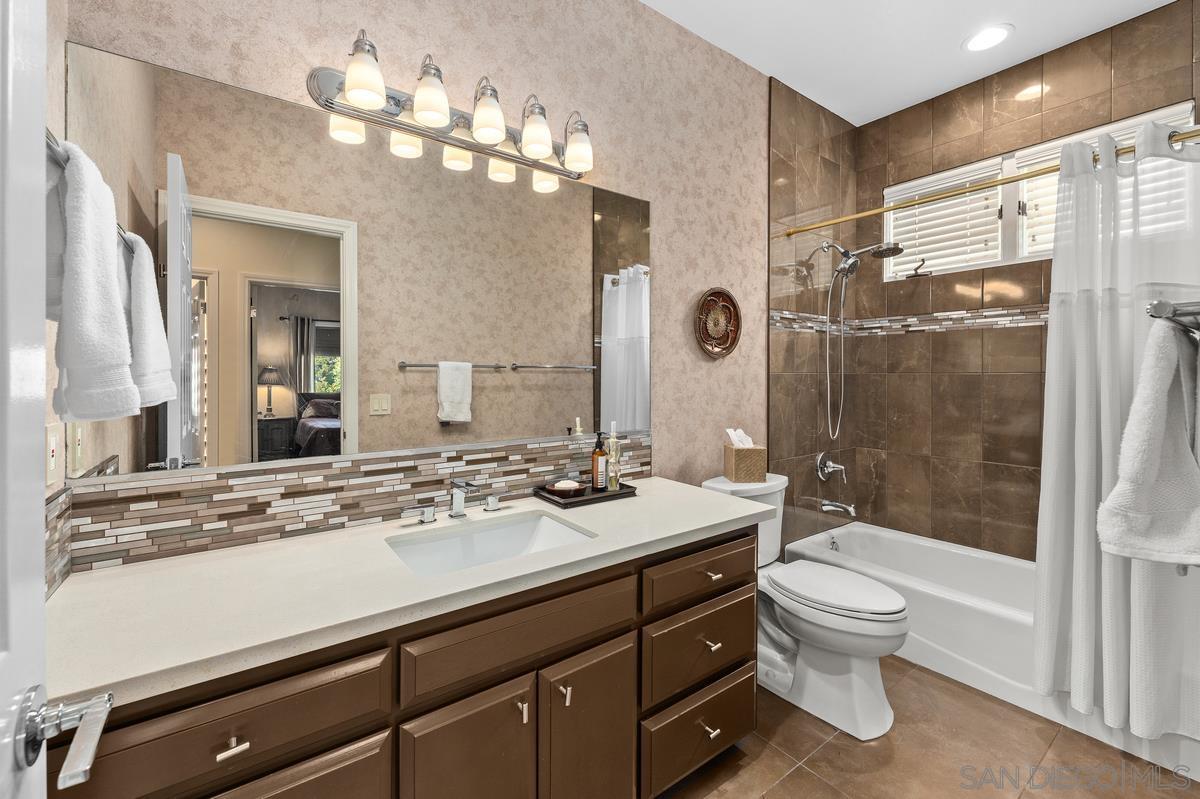 Detail Gallery Image 33 of 52 For 4251  Trias St, San Diego,  CA 92103 - 3 Beds | 3/1 Baths