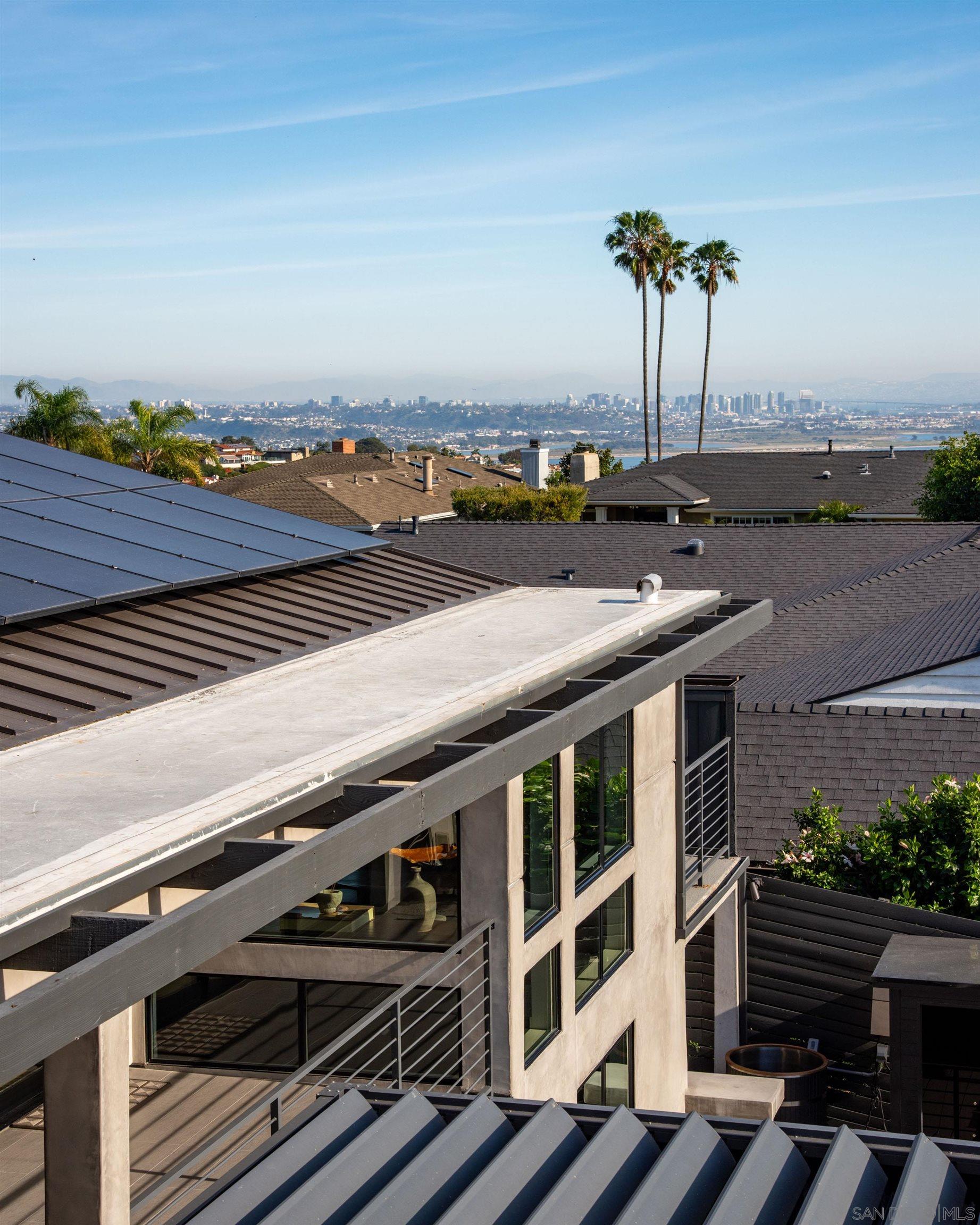 Detail Gallery Image 27 of 68 For 5780  Rutgers Road, La Jolla,  CA 92037 - 6 Beds | 5/1 Baths