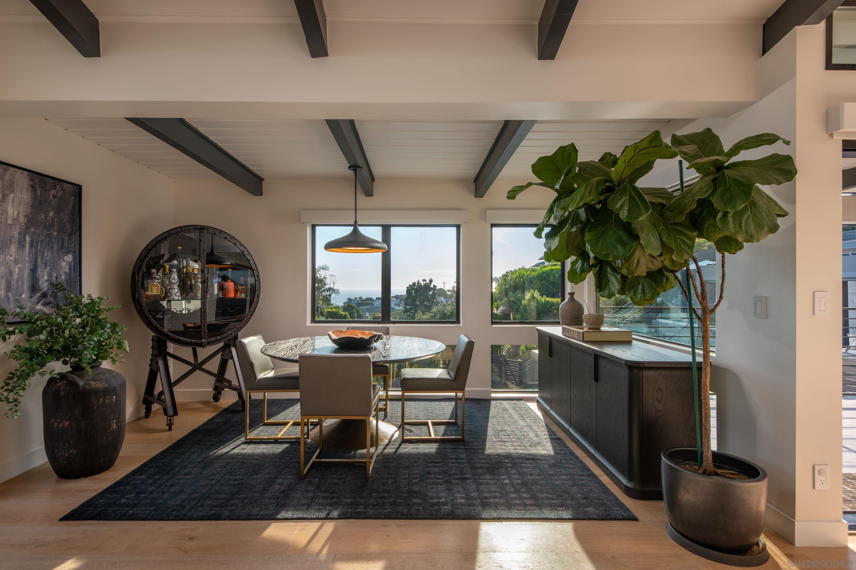 Detail Gallery Image 27 of 72 For 5780  Rutgers Road, La Jolla,  CA 92037 - 6 Beds | 5/1 Baths