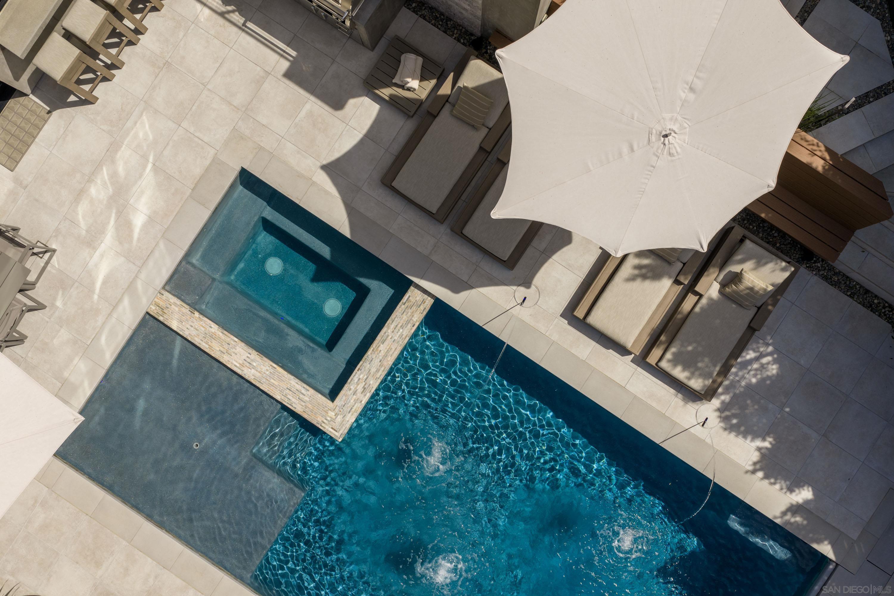 Detail Gallery Image 42 of 72 For 5780  Rutgers Road, La Jolla,  CA 92037 - 6 Beds | 5/1 Baths