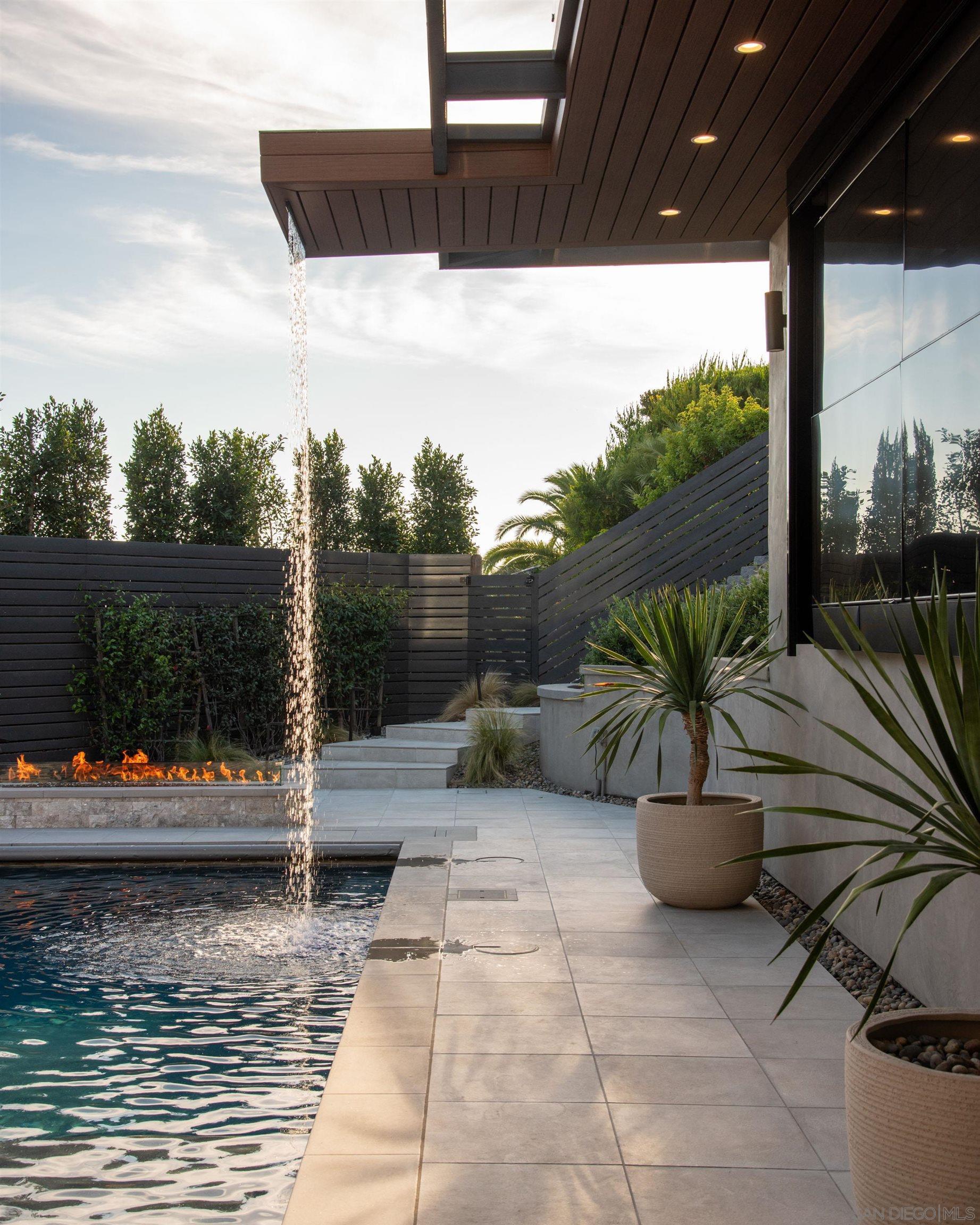 Detail Gallery Image 36 of 68 For 5780  Rutgers Road, La Jolla,  CA 92037 - 6 Beds | 5/1 Baths