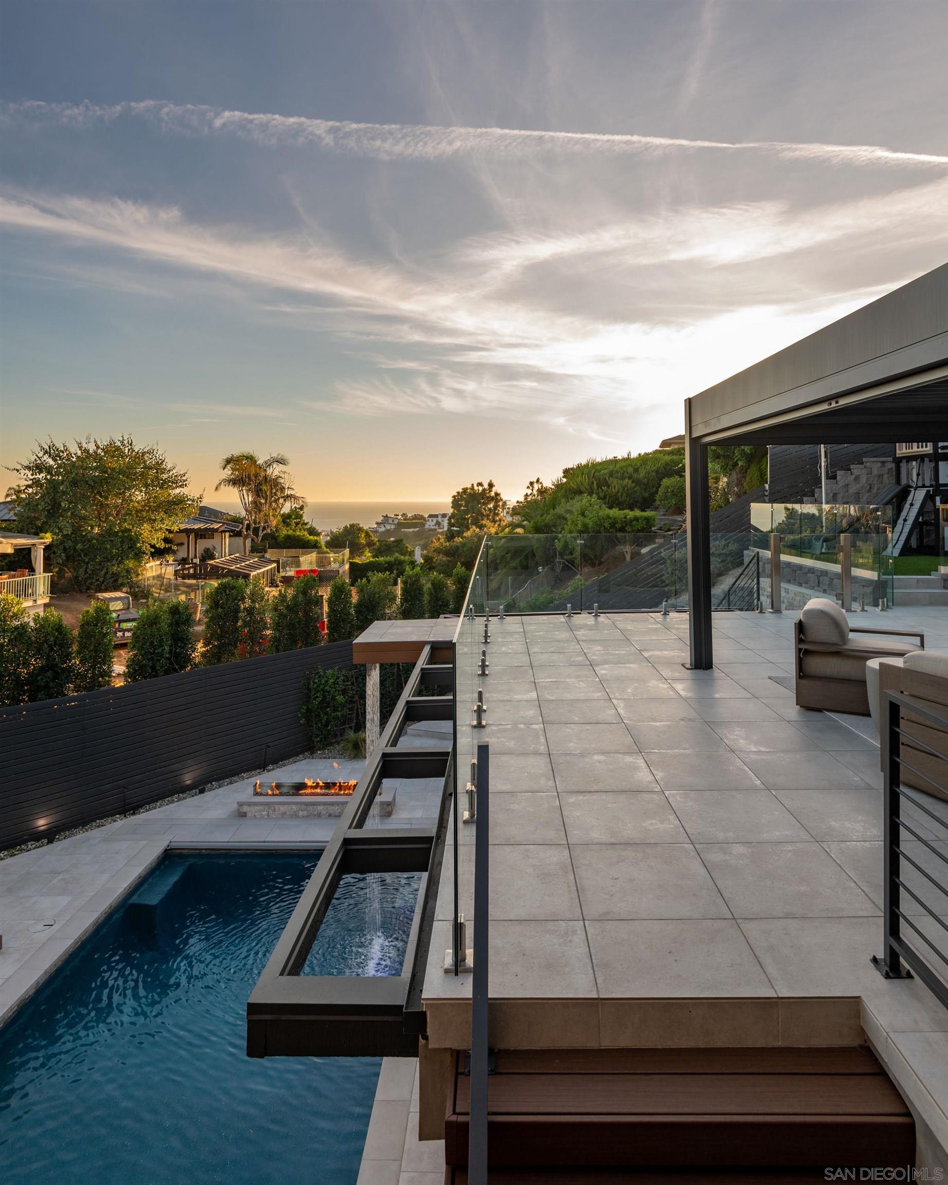 Detail Gallery Image 46 of 72 For 5780  Rutgers Road, La Jolla,  CA 92037 - 6 Beds | 5/1 Baths