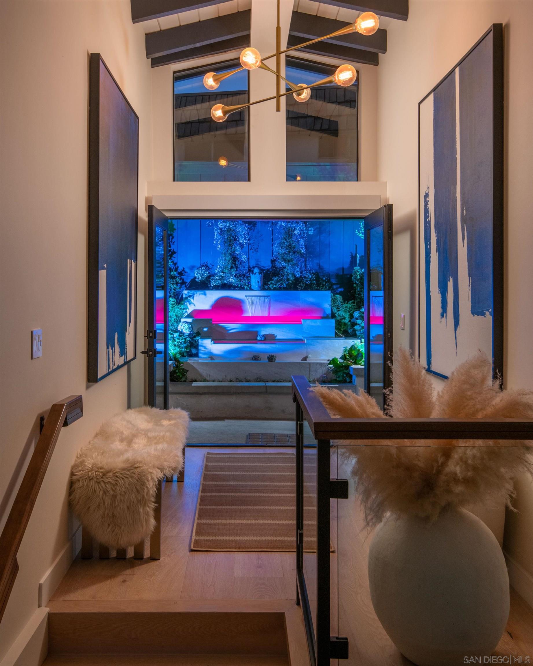 Detail Gallery Image 51 of 68 For 5780  Rutgers Road, La Jolla,  CA 92037 - 6 Beds | 5/1 Baths