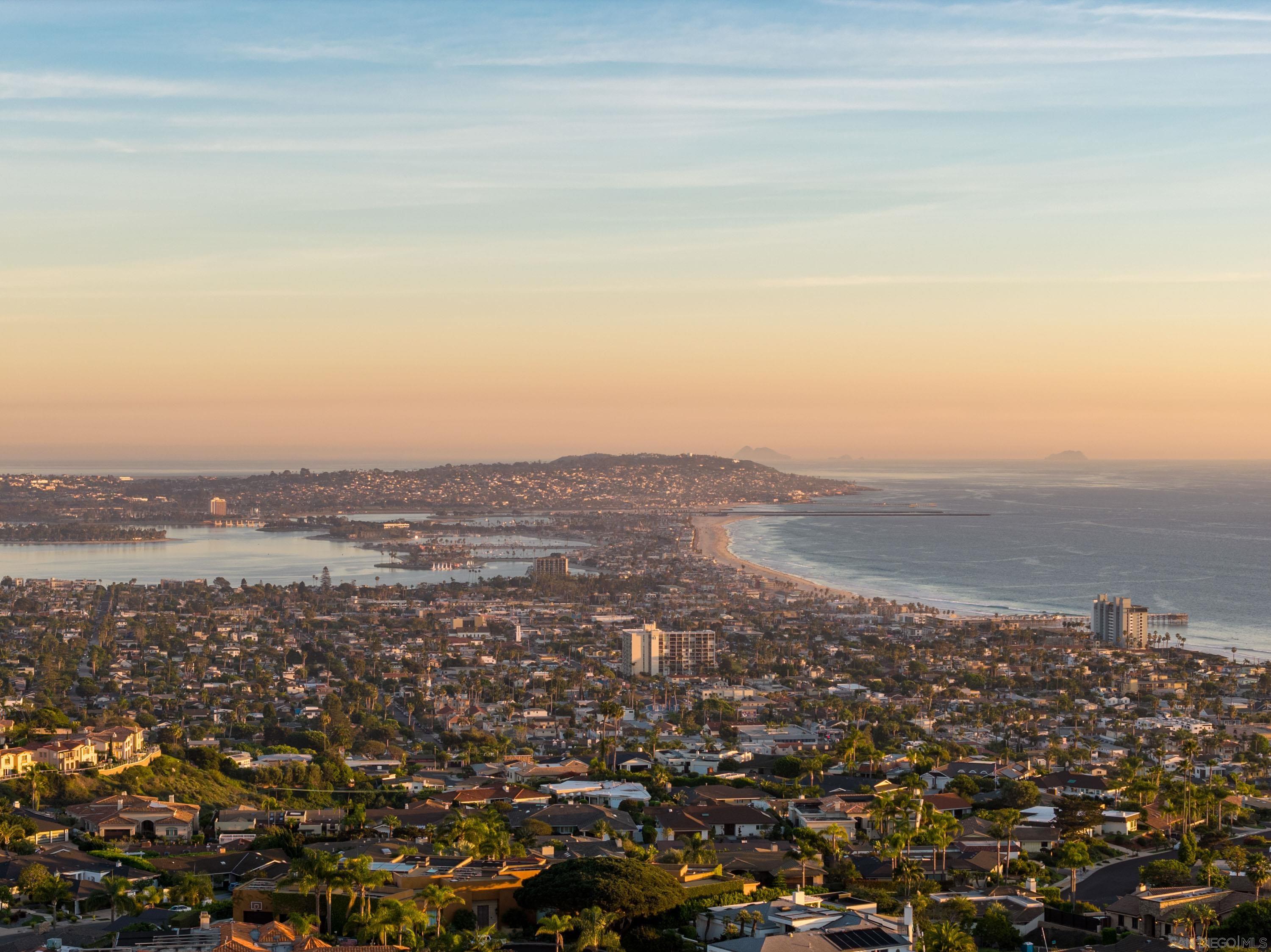 Detail Gallery Image 63 of 68 For 5780  Rutgers Road, La Jolla,  CA 92037 - 6 Beds | 5/1 Baths