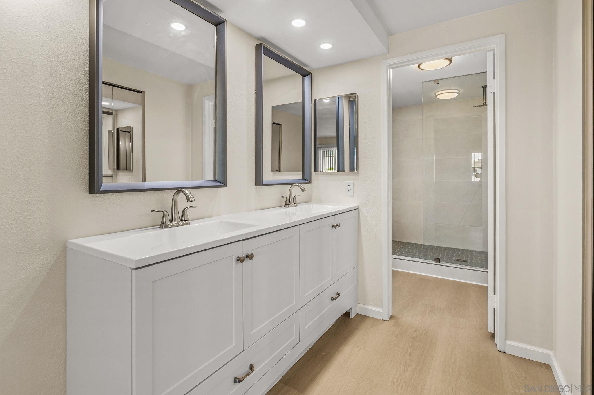 Detail Gallery Image 24 of 44 For 1320  La Mirada Ave, Escondido,  CA 92026 - 3 Beds | 2 Baths