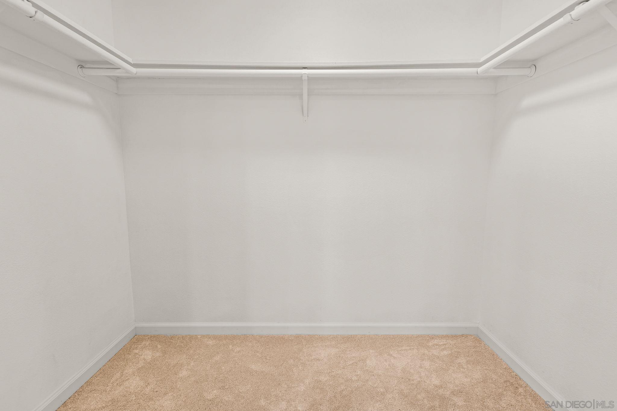 Detail Gallery Image 27 of 44 For 1320  La Mirada Ave, Escondido,  CA 92026 - 3 Beds | 2 Baths