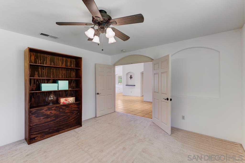 Detail Gallery Image 37 of 57 For 29737-39  Margale Ln, Vista,  CA 92084 - 5 Beds | 3/1 Baths