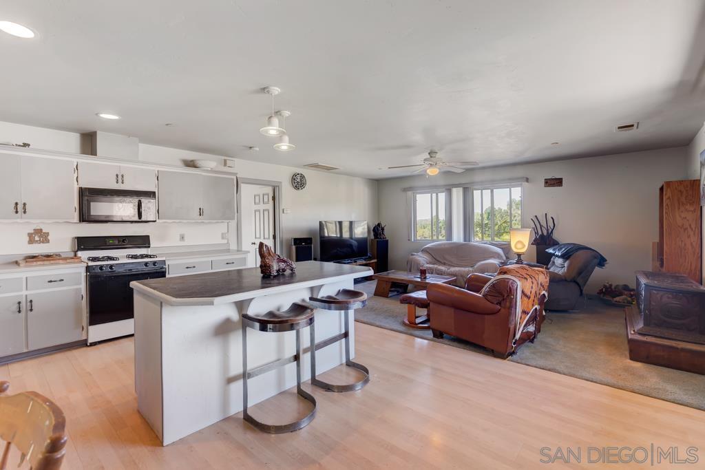 Detail Gallery Image 50 of 57 For 29737-39  Margale Ln, Vista,  CA 92084 - 5 Beds | 3/1 Baths