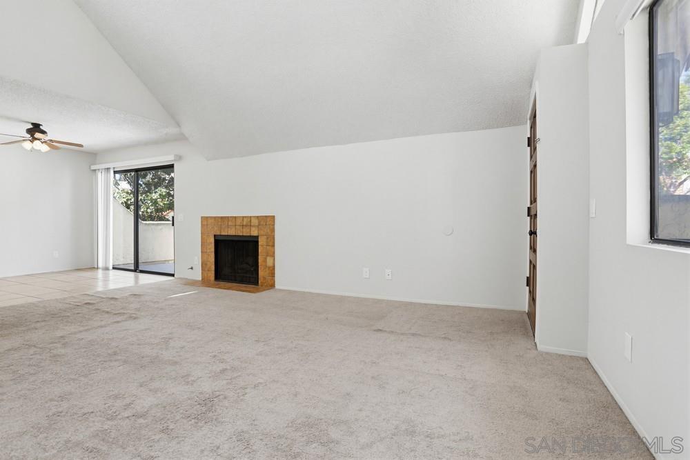 Detail Gallery Image 6 of 35 For 333 N Melore Drive  #D,  Vista,  CA 92083 - 1 Beds | 1 Baths