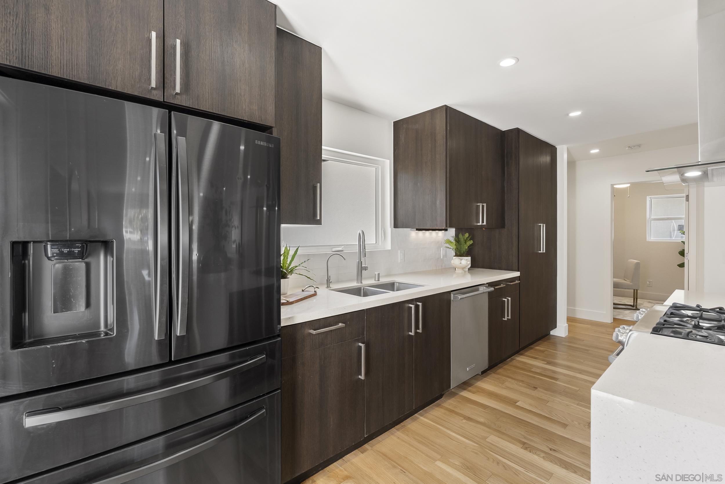 Detail Gallery Image 21 of 68 For 1275  Pennsylvania Ave, San Diego,  CA 92103 - 5 Beds | 4 Baths