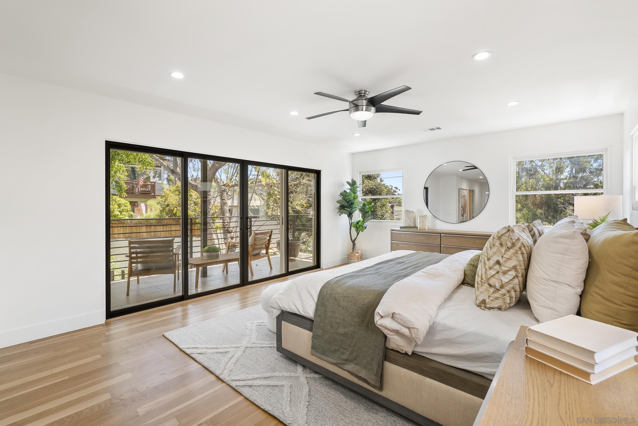 Detail Gallery Image 25 of 68 For 1275  Pennsylvania Ave, San Diego,  CA 92103 - 5 Beds | 4 Baths