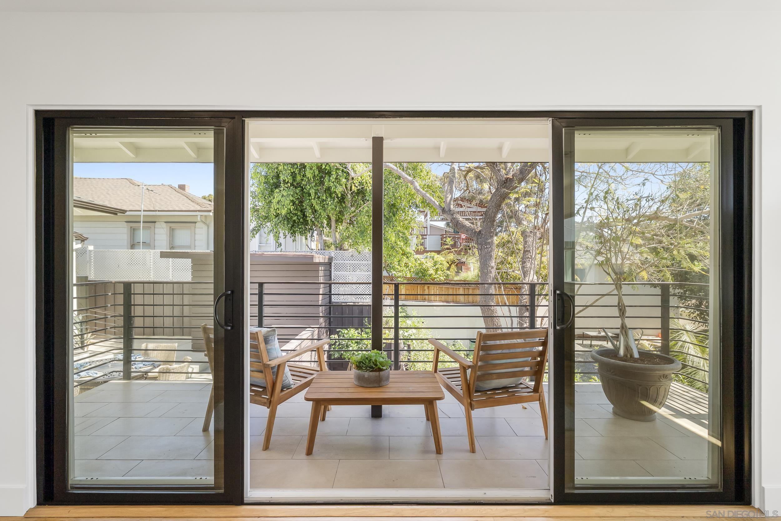 Detail Gallery Image 30 of 68 For 1275  Pennsylvania Ave, San Diego,  CA 92103 - 5 Beds | 4 Baths