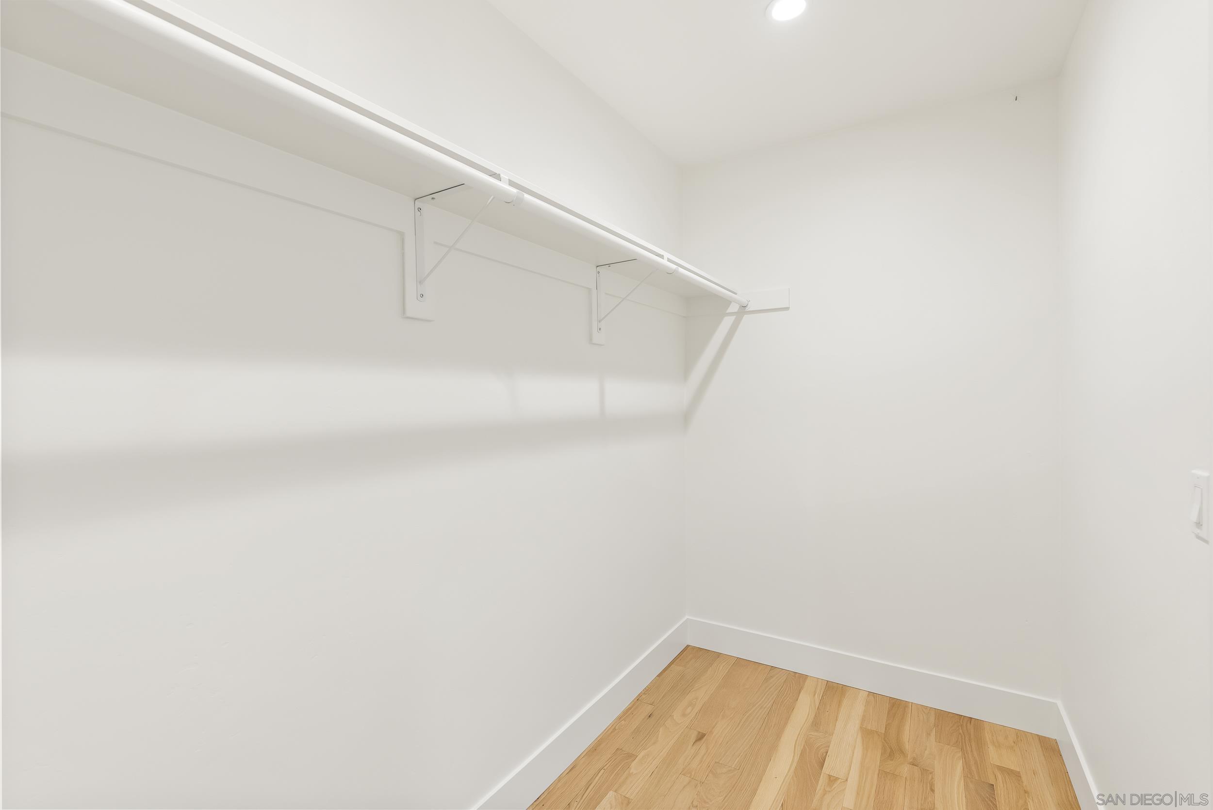 Detail Gallery Image 32 of 68 For 1275  Pennsylvania Ave, San Diego,  CA 92103 - 5 Beds | 4 Baths