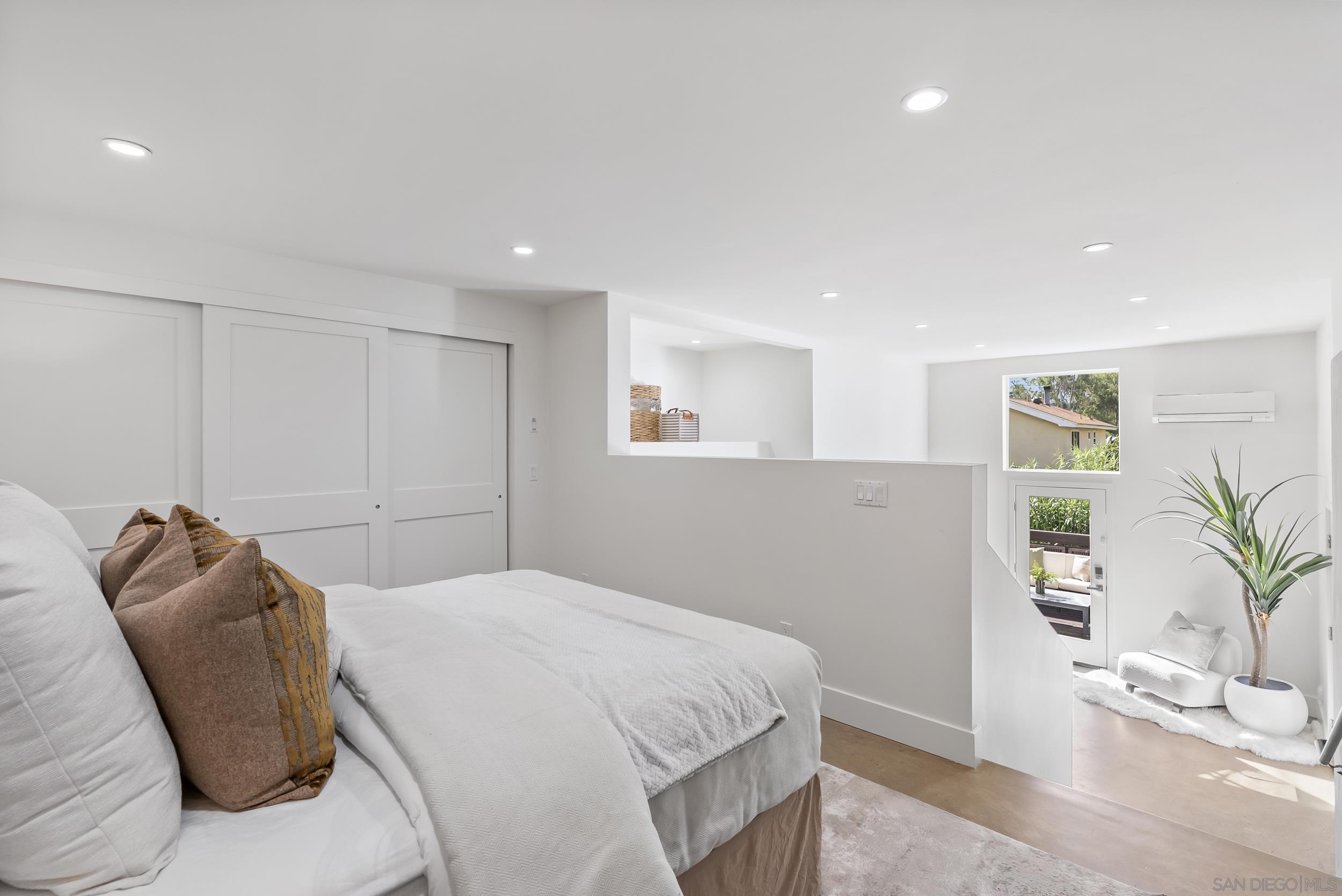 Detail Gallery Image 42 of 68 For 1275  Pennsylvania Ave, San Diego,  CA 92103 - 5 Beds | 4 Baths