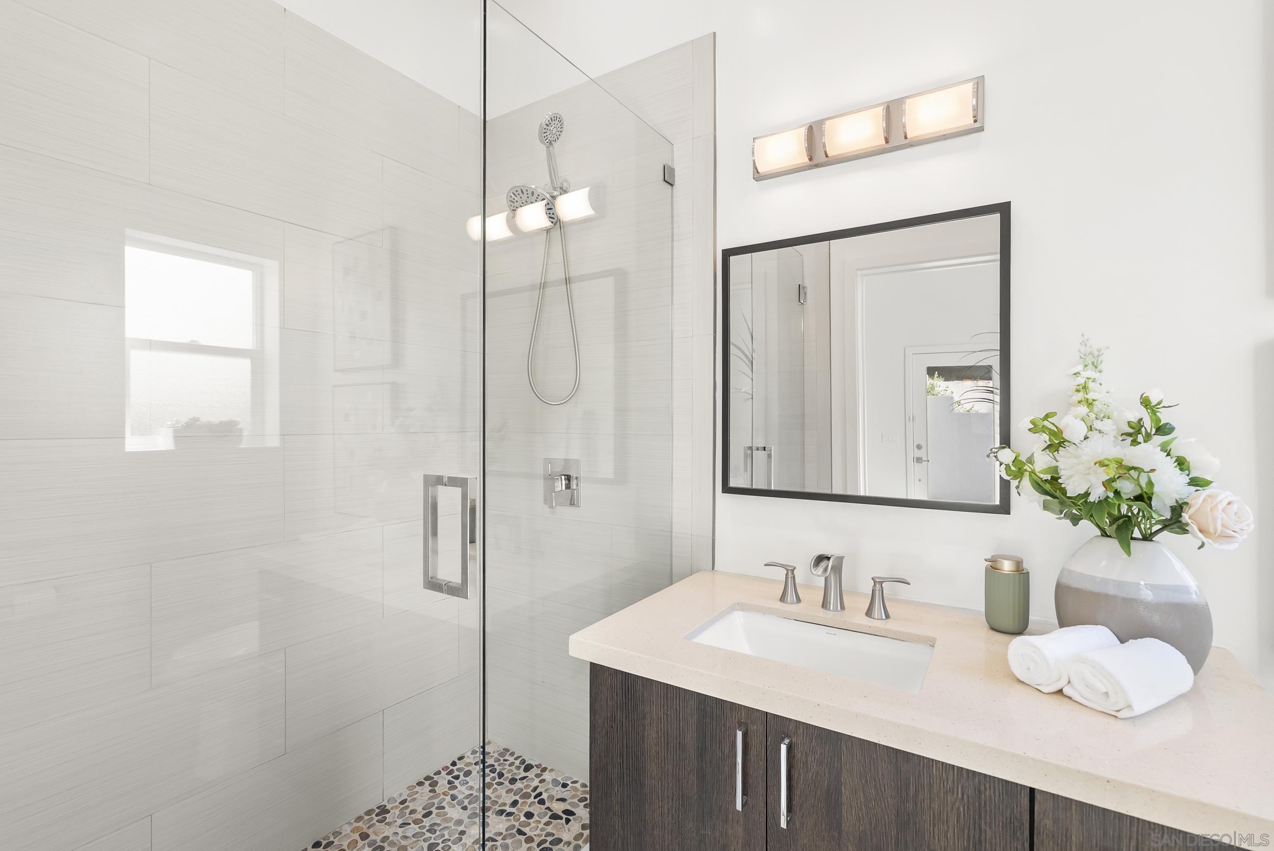 Detail Gallery Image 44 of 68 For 1275  Pennsylvania Ave, San Diego,  CA 92103 - 5 Beds | 4 Baths