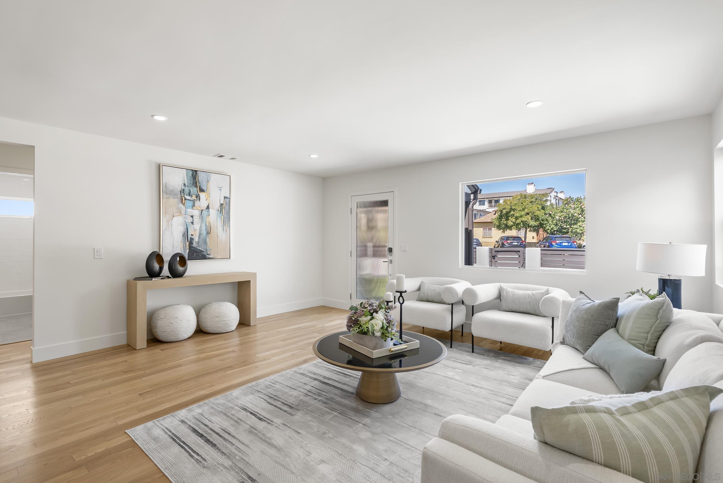 Detail Gallery Image 8 of 68 For 1275  Pennsylvania Ave, San Diego,  CA 92103 - 5 Beds | 4 Baths