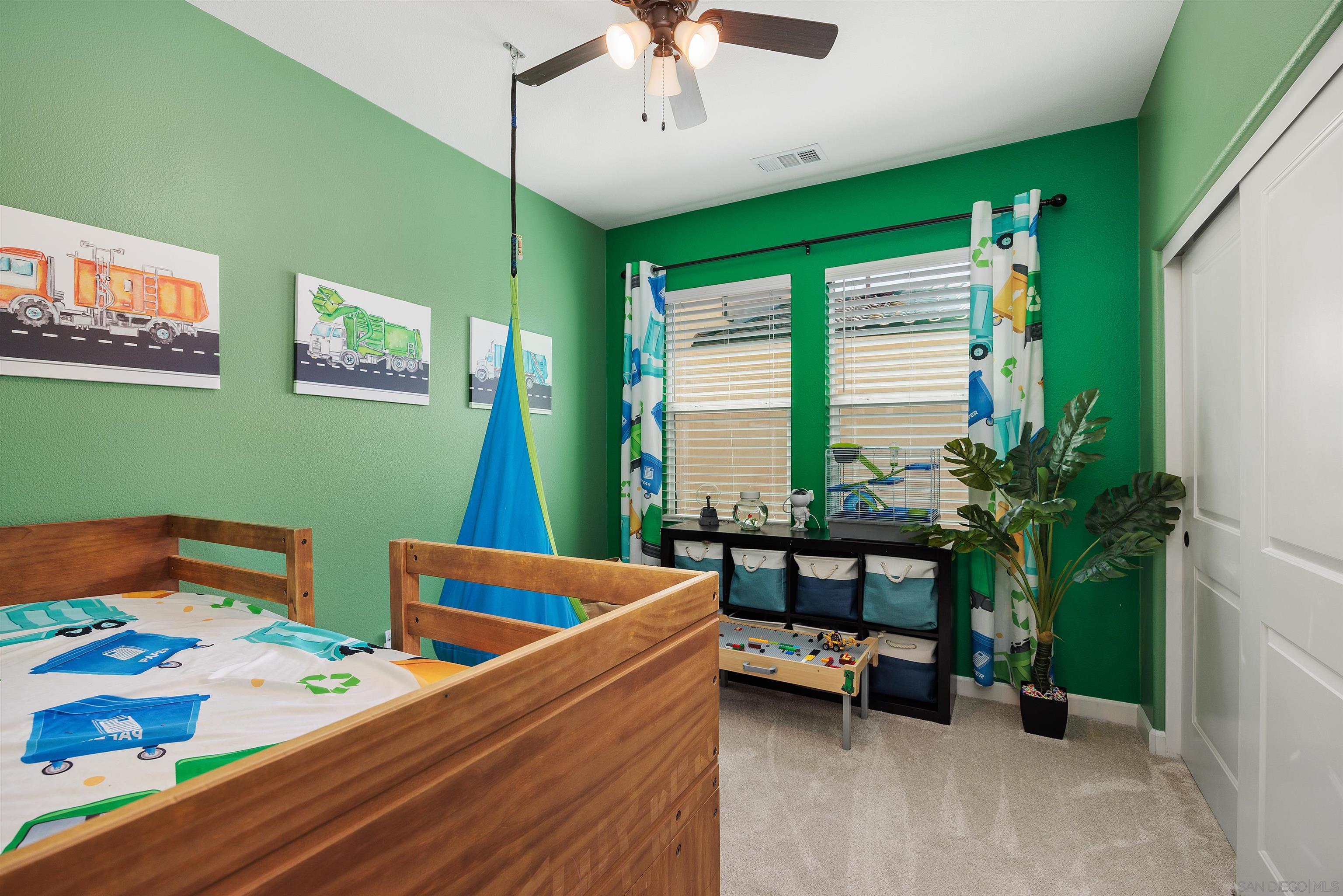 Detail Gallery Image 24 of 47 For 21516  Harmony Village, Escondido,  CA 92029 - 3 Beds | 3/1 Baths