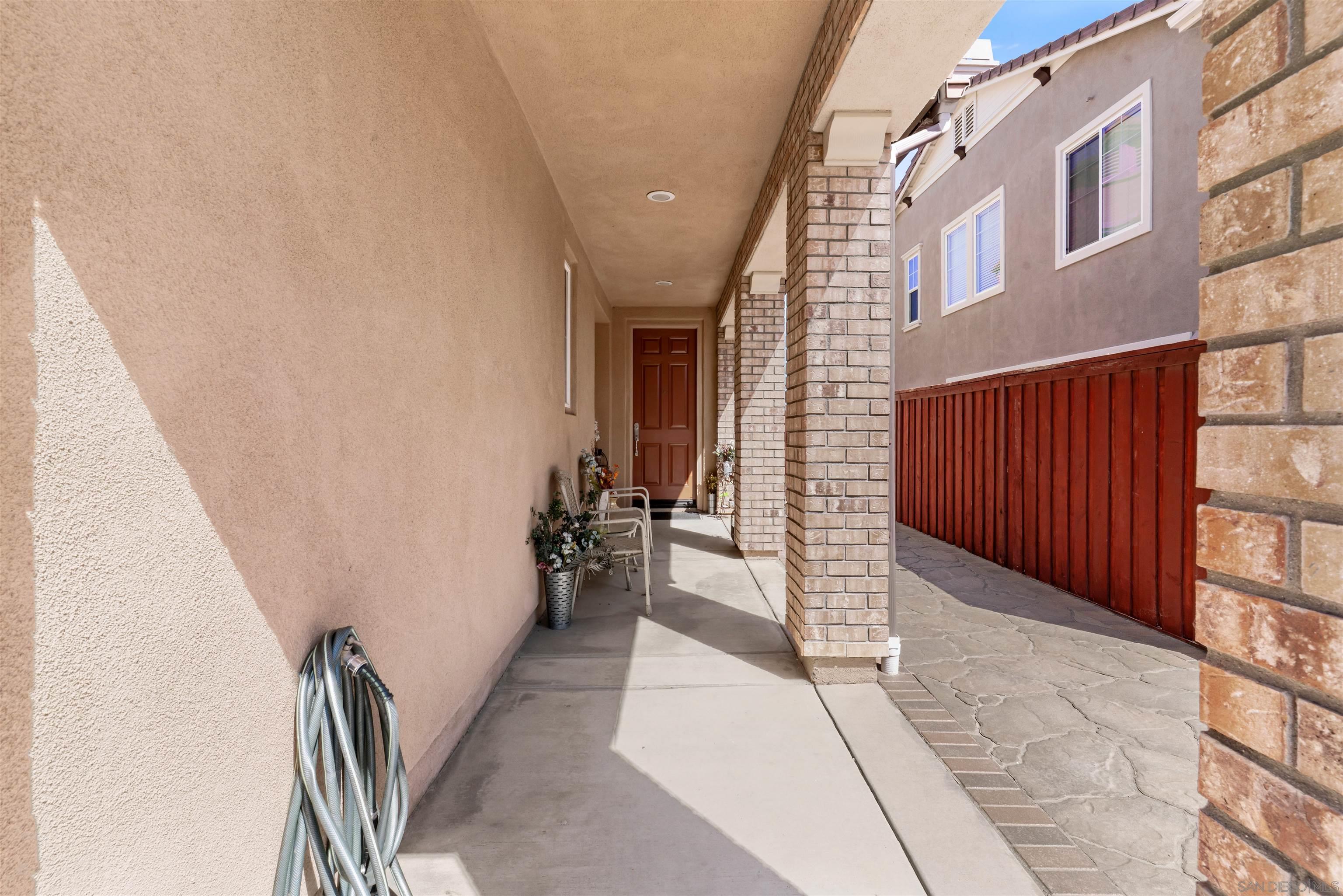 Detail Gallery Image 16 of 65 For 1268  Bellingham Dr., Oceanside,  CA 92057 - 4 Beds | 4/1 Baths