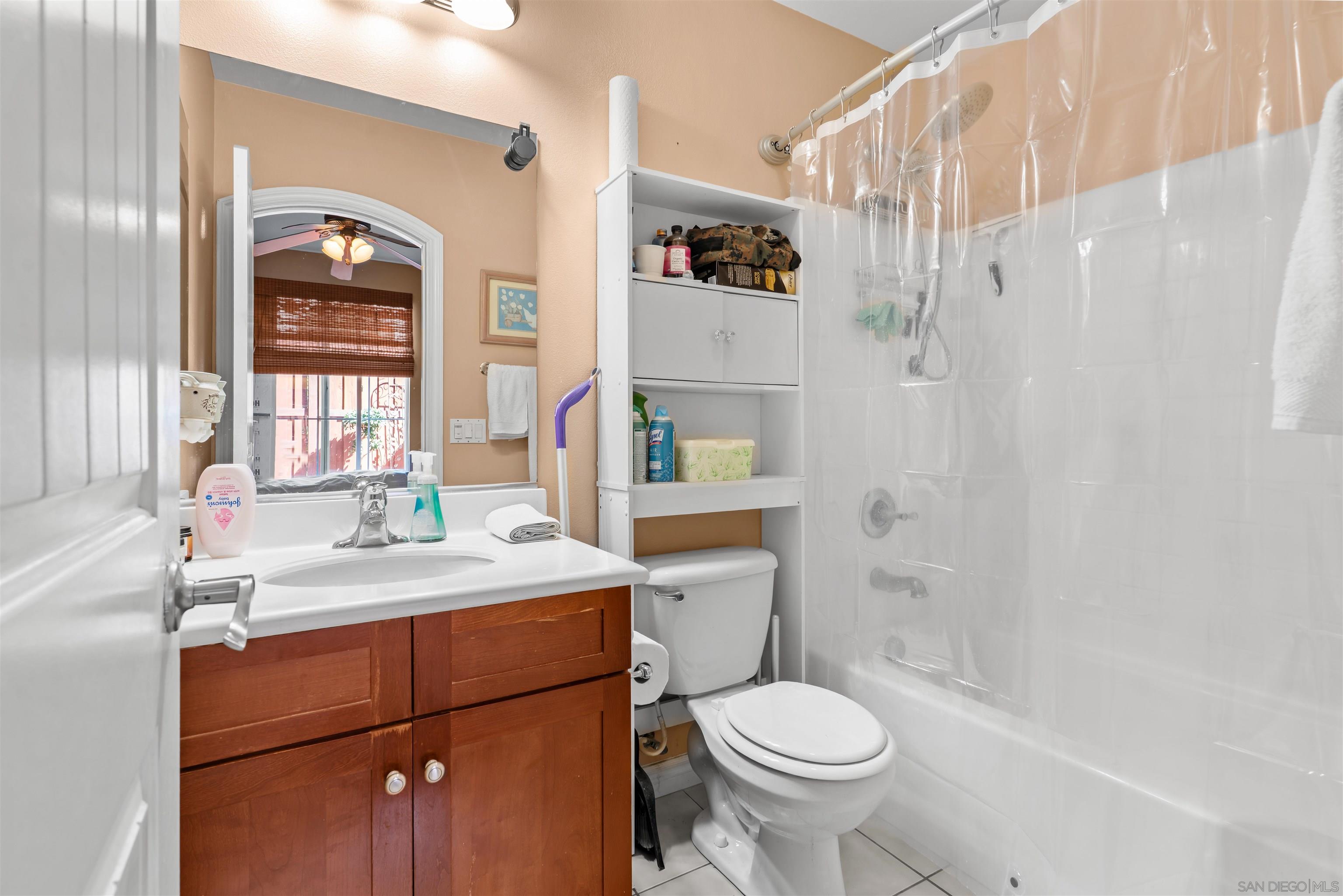 Detail Gallery Image 31 of 65 For 1268  Bellingham Dr., Oceanside,  CA 92057 - 4 Beds | 4/1 Baths