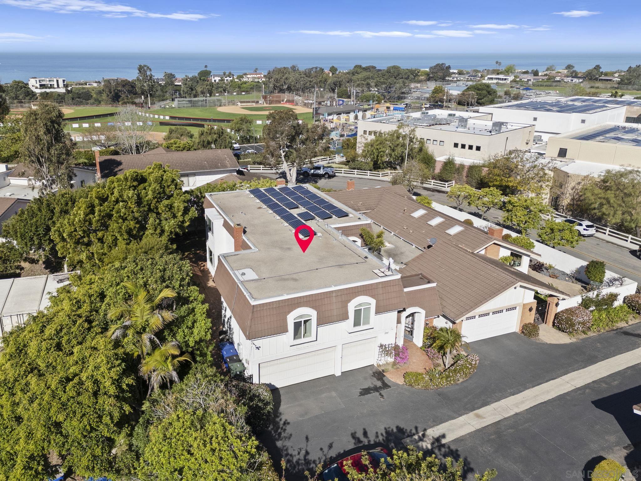 Detail Gallery Image 20 of 21 For 2847  via Posada, La Jolla,  CA 92037 - 4 Beds | 2/1 Baths
