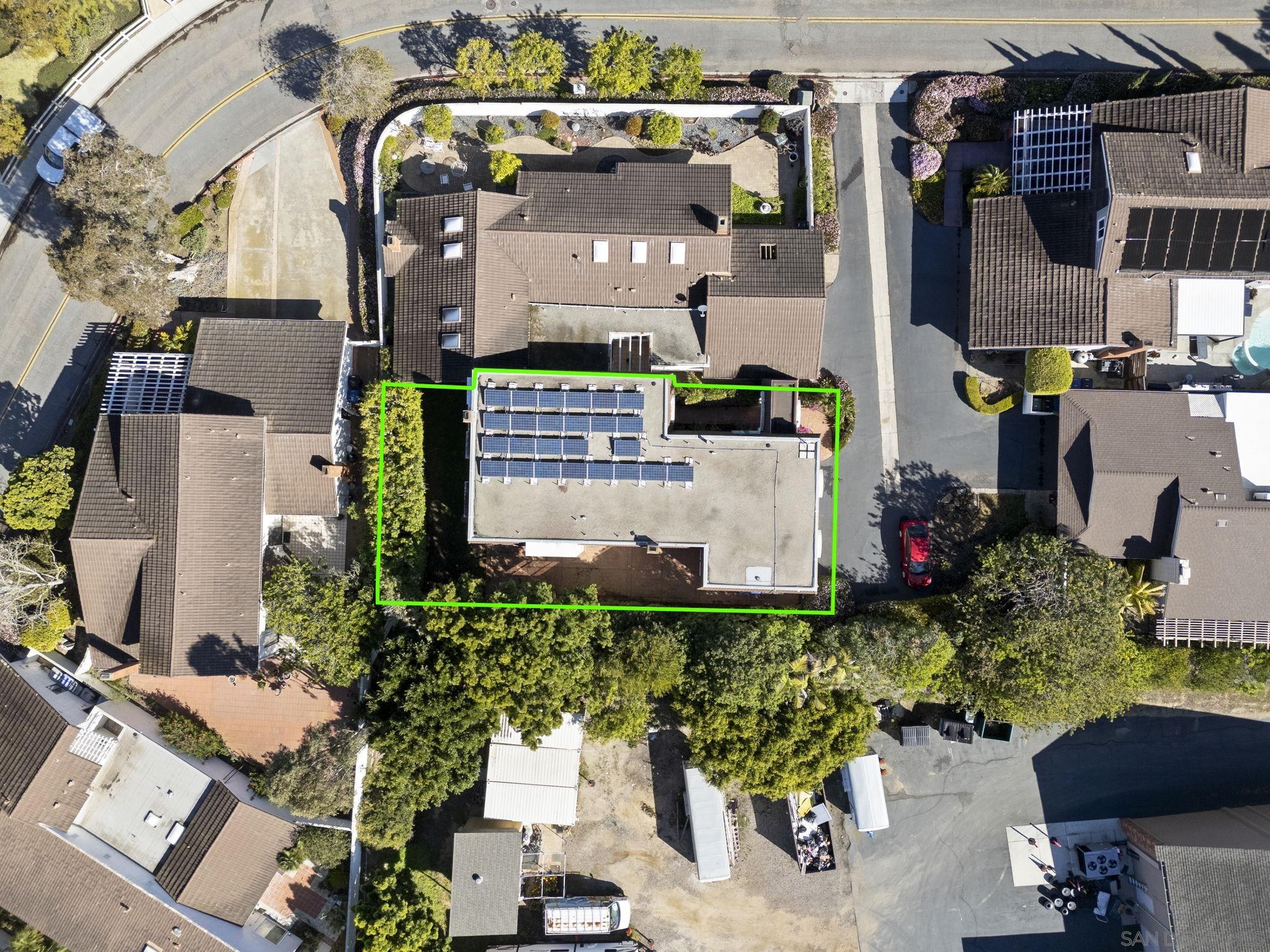 Detail Gallery Image 21 of 21 For 2847  via Posada, La Jolla,  CA 92037 - 4 Beds | 2/1 Baths