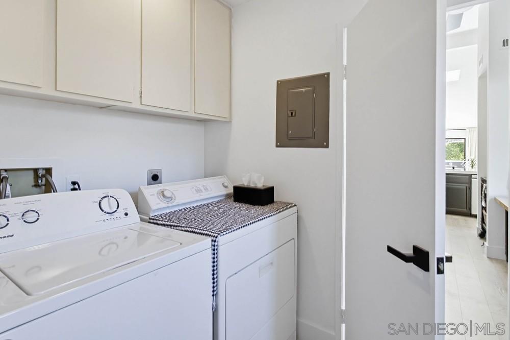 Detail Gallery Image 29 of 41 For 12795  via Moura, San Diego,  CA 92128 - 2 Beds | 2 Baths