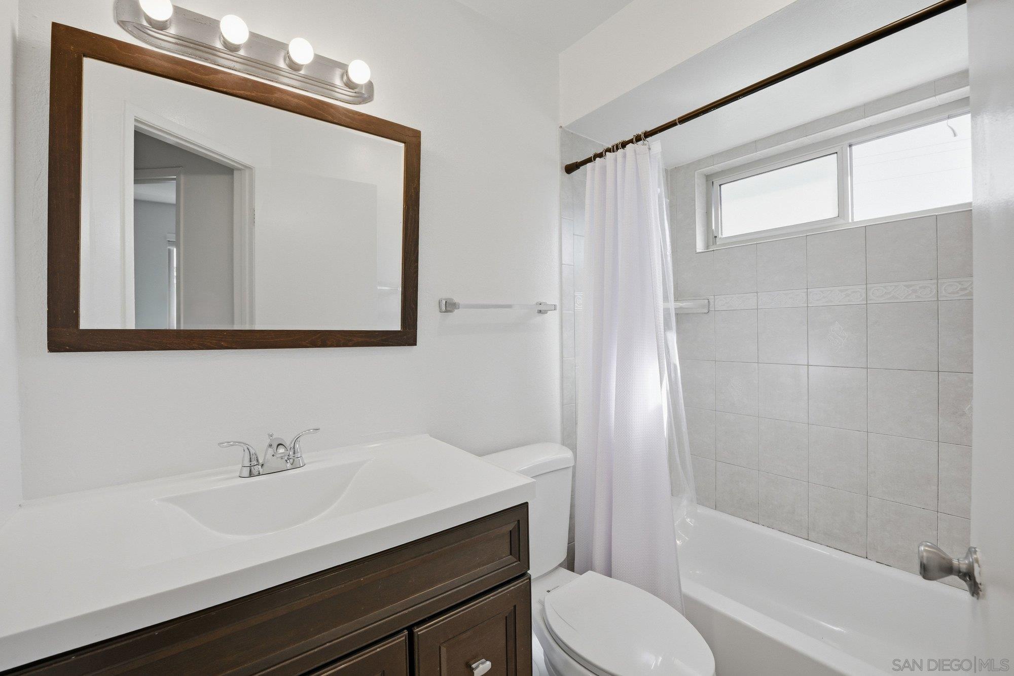 Detail Gallery Image 12 of 23 For 4875  Cole St  #69,  San Diego,  CA 92117 - 3 Beds | 1/1 Baths