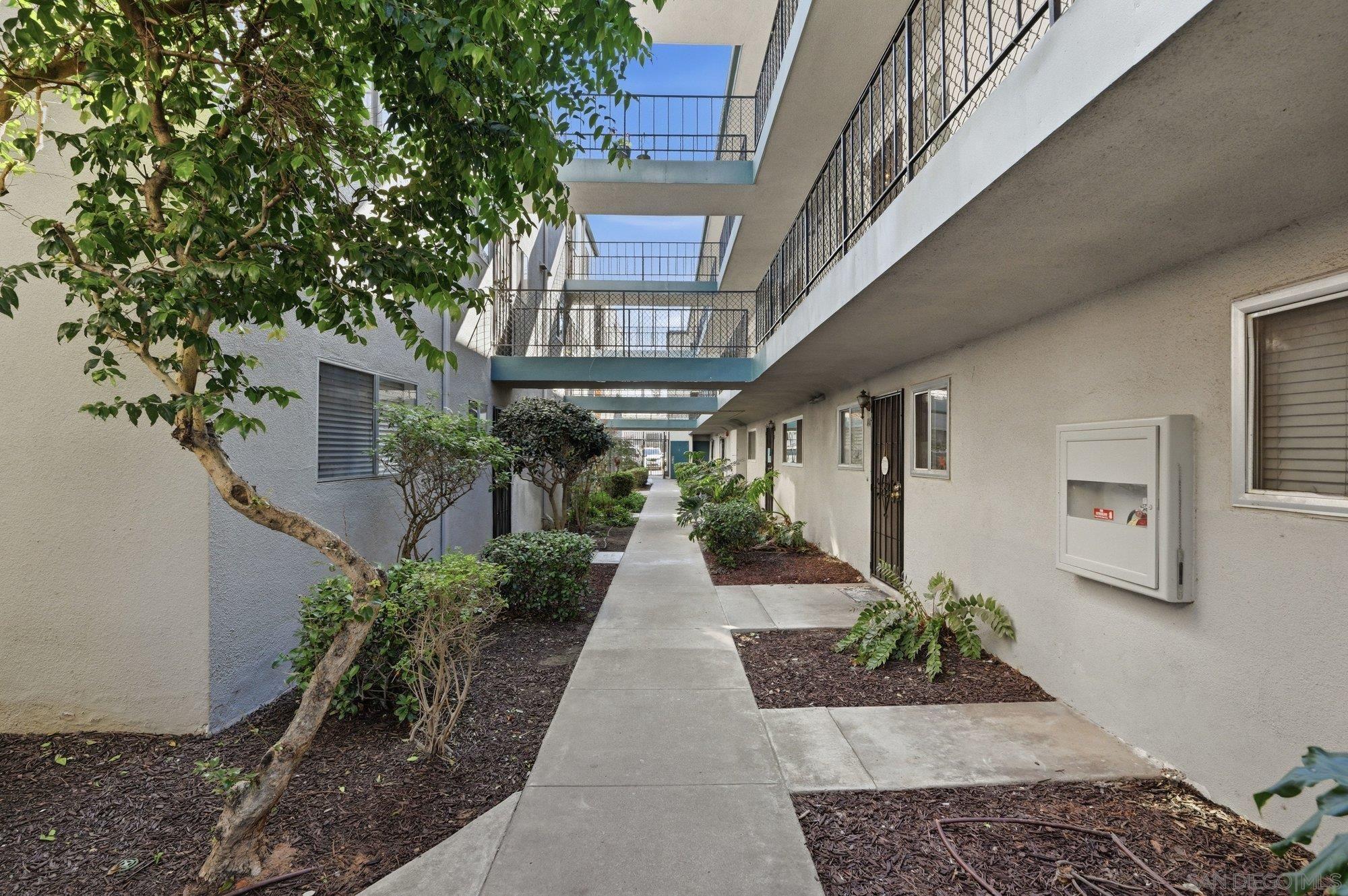 Detail Gallery Image 20 of 23 For 4875  Cole St  #69,  San Diego,  CA 92117 - 3 Beds | 1/1 Baths