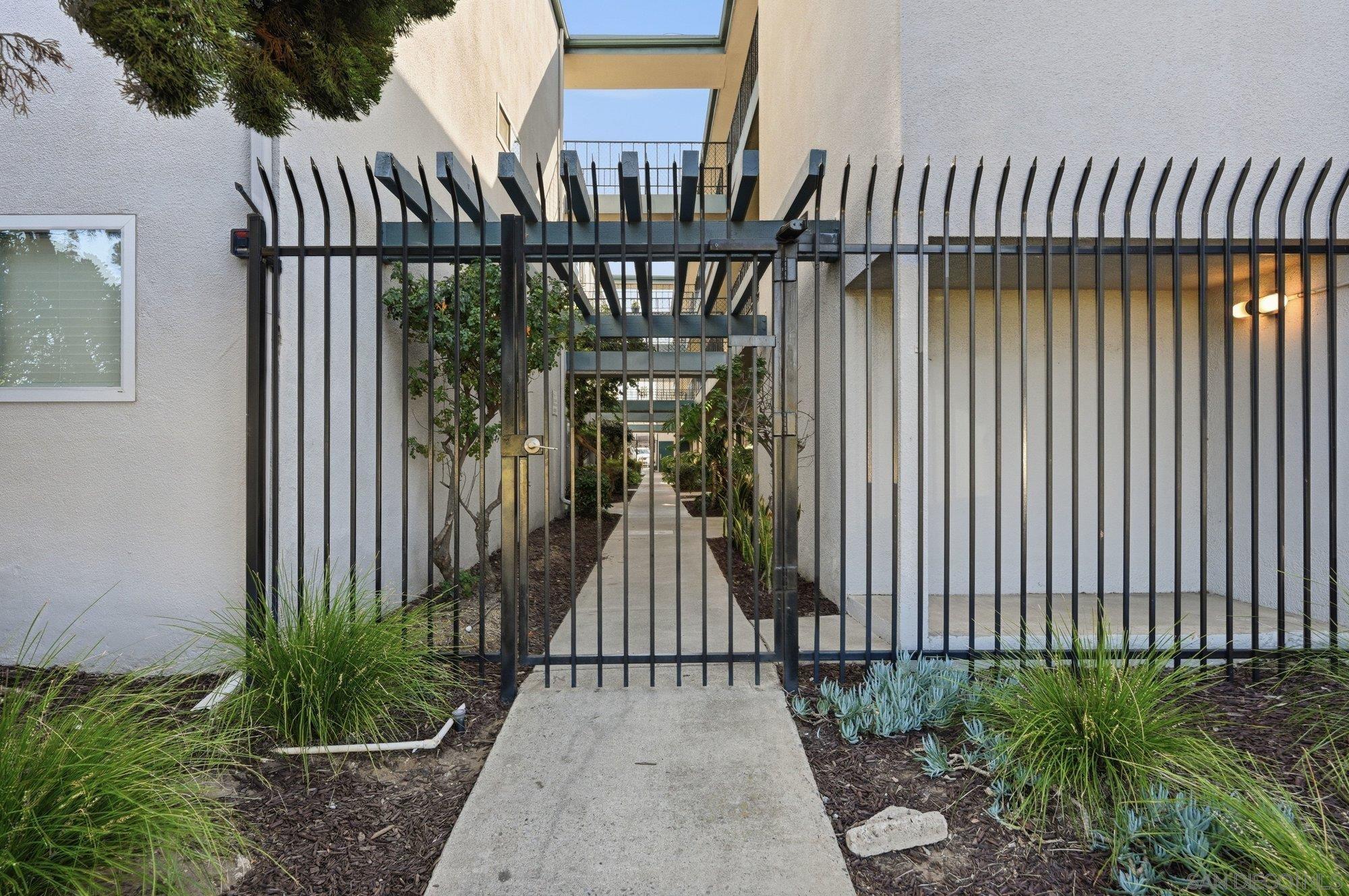 Detail Gallery Image 21 of 23 For 4875  Cole St  #69,  San Diego,  CA 92117 - 3 Beds | 1/1 Baths