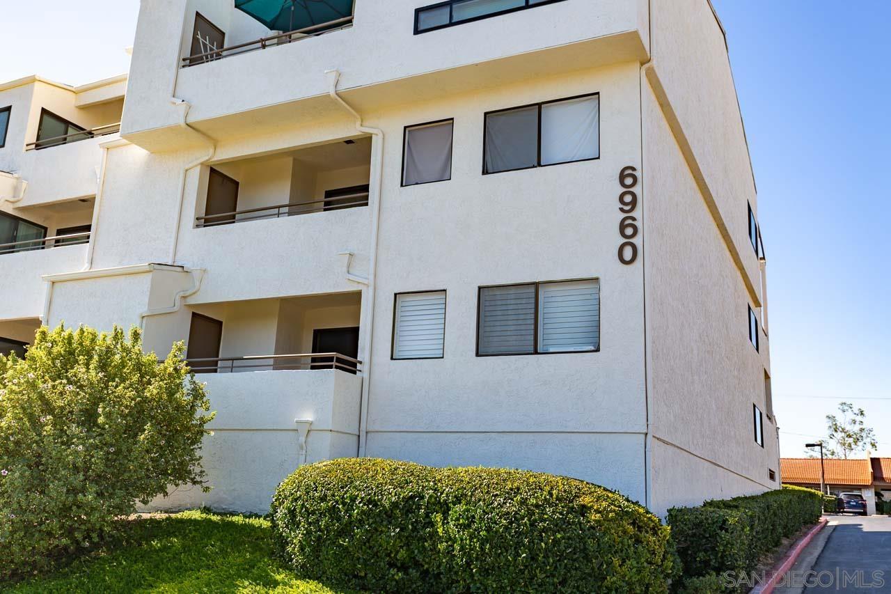 Detail Gallery Image 2 of 25 For 6960  Hyde Park  #1,  San Diego,  CA 92119 - 2 Beds | 2 Baths