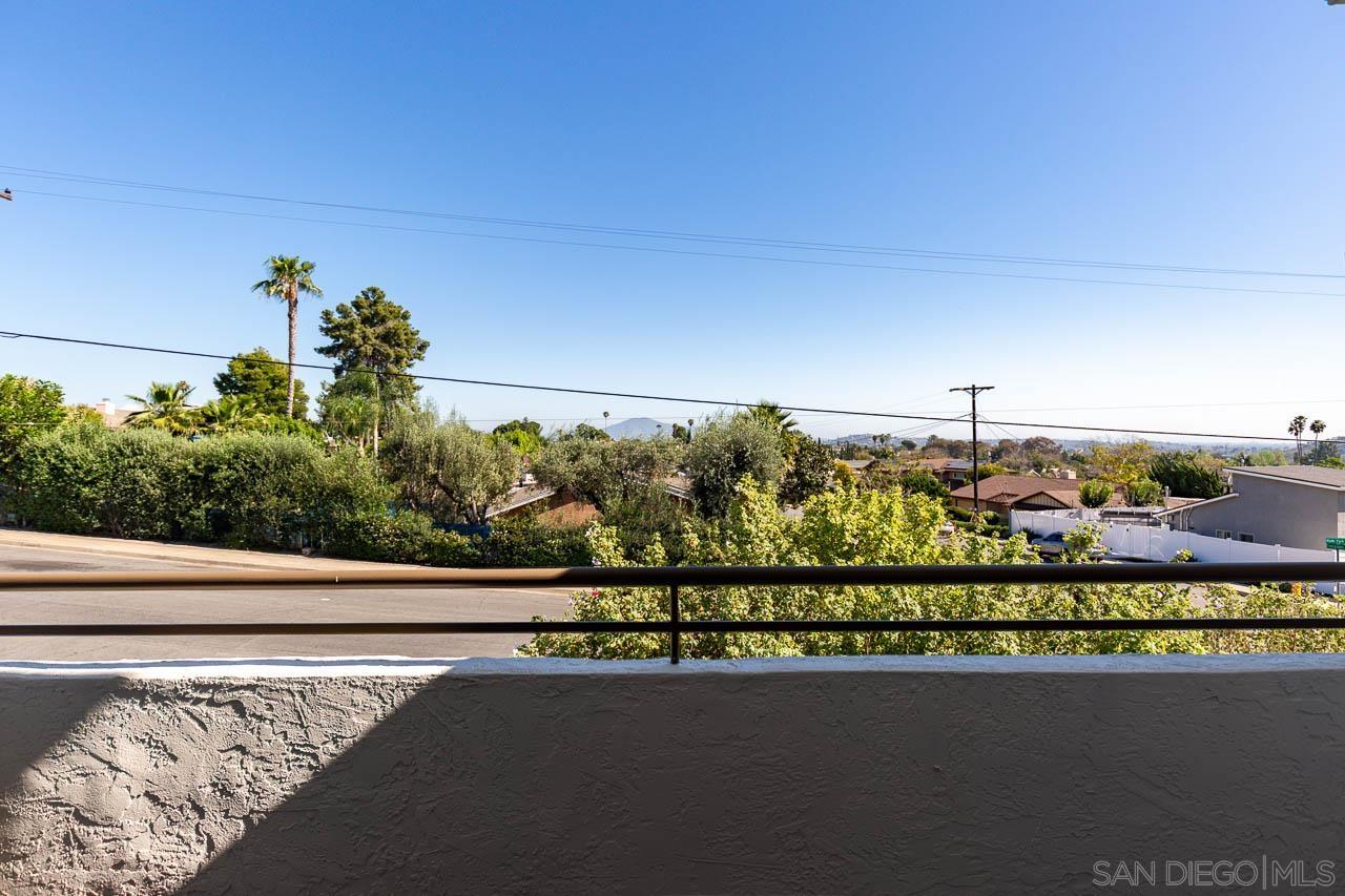 Detail Gallery Image 11 of 25 For 6960  Hyde Park  #1,  San Diego,  CA 92119 - 2 Beds | 2 Baths